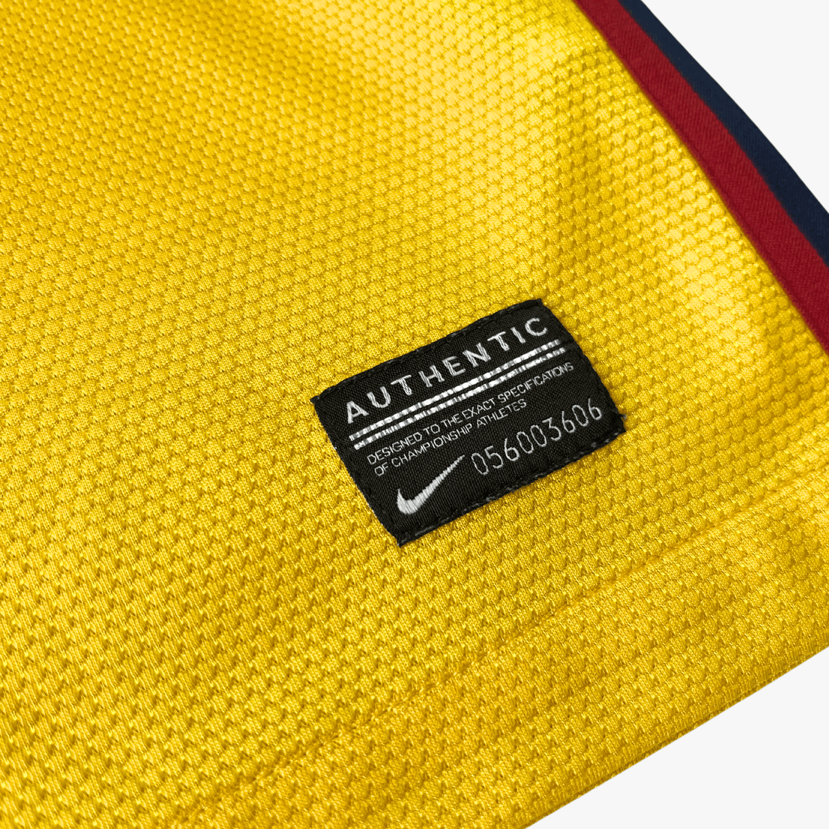 Vintage FC Barcelona 2012-2013 Away football shirt with Messi 10 print, size XL | Nostalgic Football Shirts