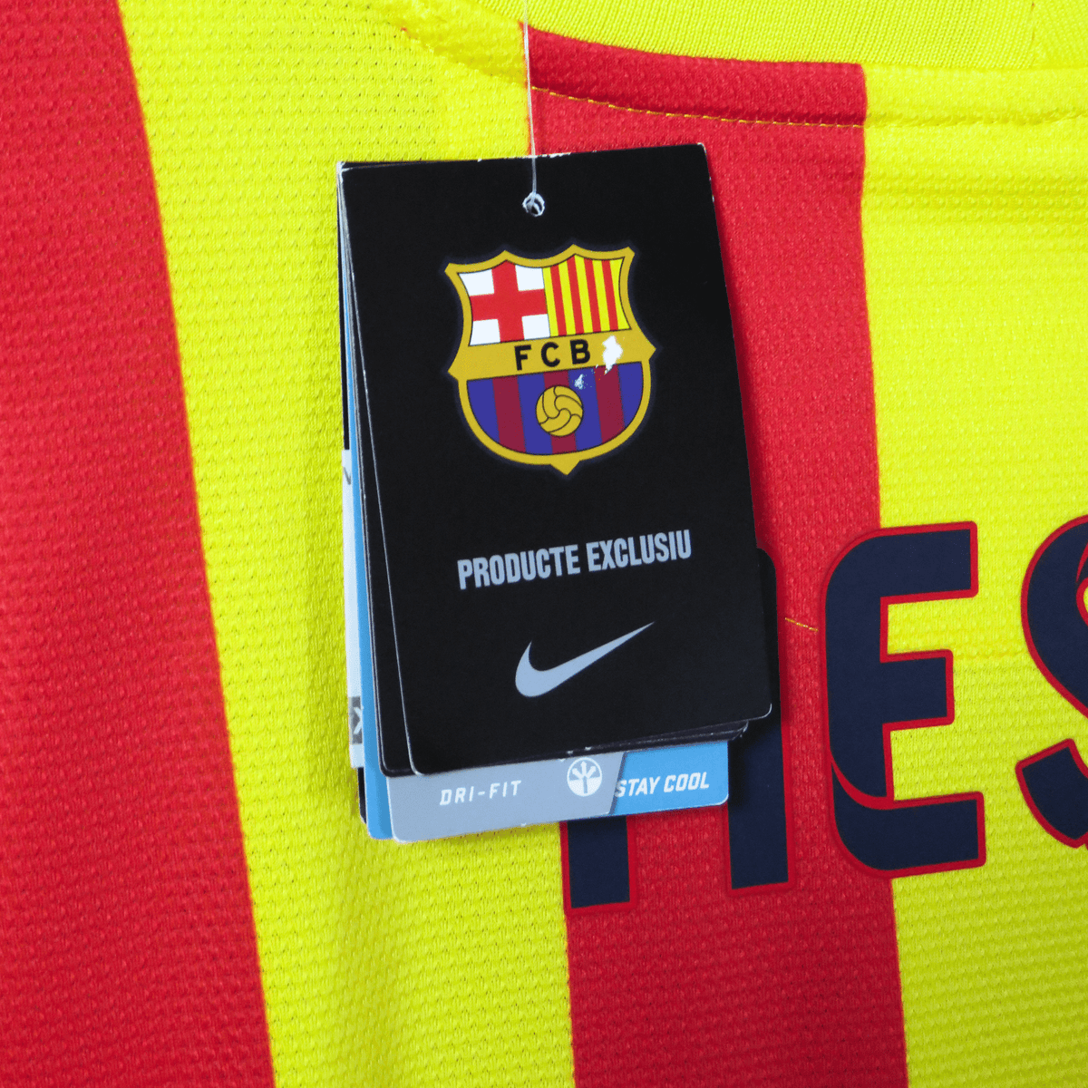 Vintage FC Barcelona 2013-2014 Away football shirt with Messi 10 print, size XL, brand new with tags | Nostalgic Football Shirts