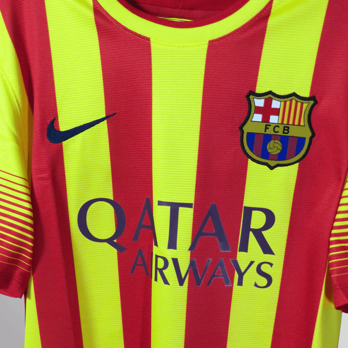 Original FC Barcelona 2013-2014 Away football shirt, size S, Neymar Jr 10 | Nostalgic Football Shirts