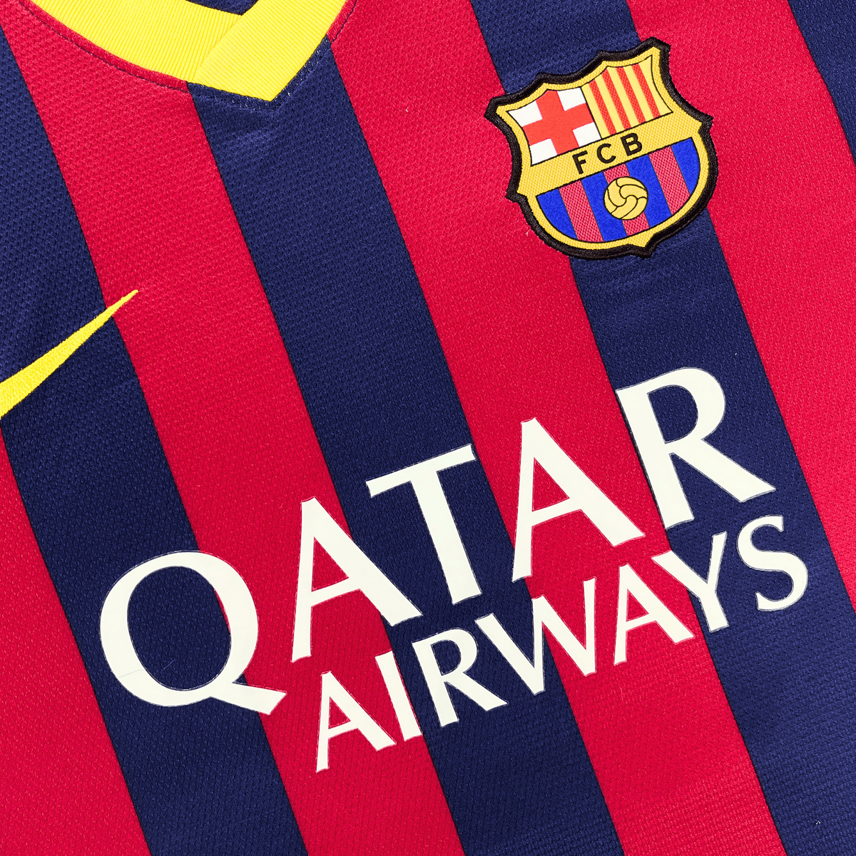 Original FC Barcelona 2013-2014 Home football shirt, size M, Messi 10 | Nostalgic Football Shirts