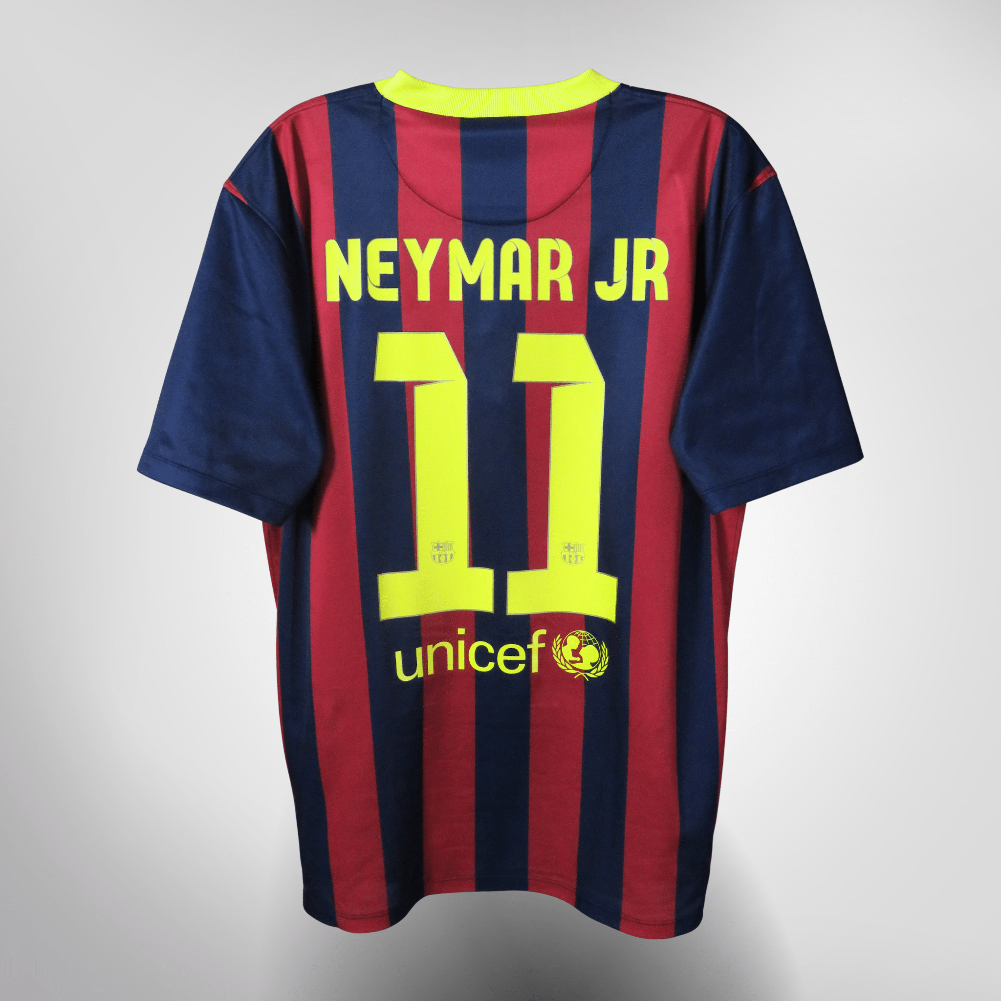 FC Barcelona 2013-2014 Home Neymar Jr Basic Shirt M – Nostalgic FC Barcelona 2013-2014 Home Neymar Jr Basic Shirt M – Nostalgic