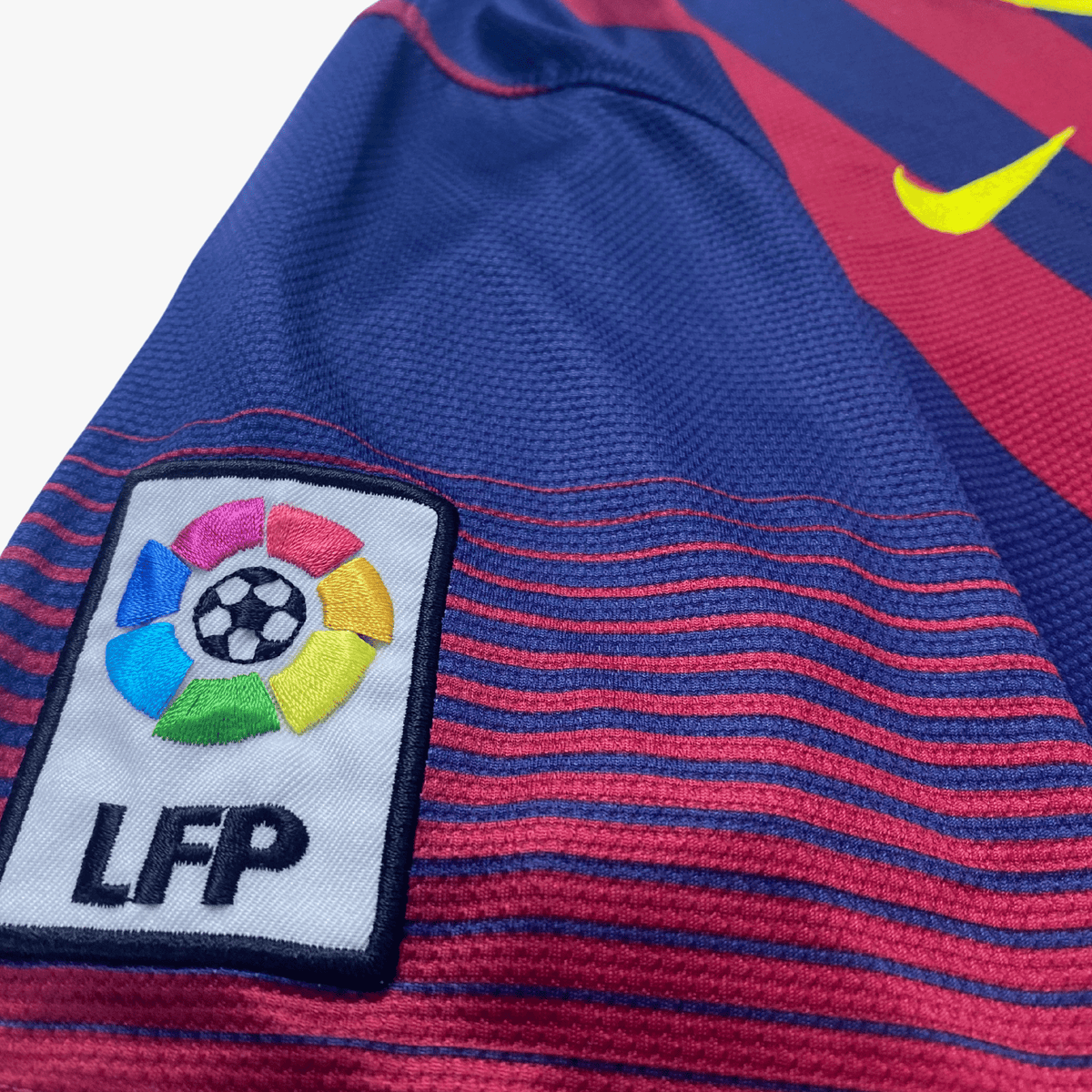 Vintage FC Barcelona 2013-2014 Home football shirt with Neymar Jr 11 print, size L, product code 532822-413 | Nostalgic Football Shirts