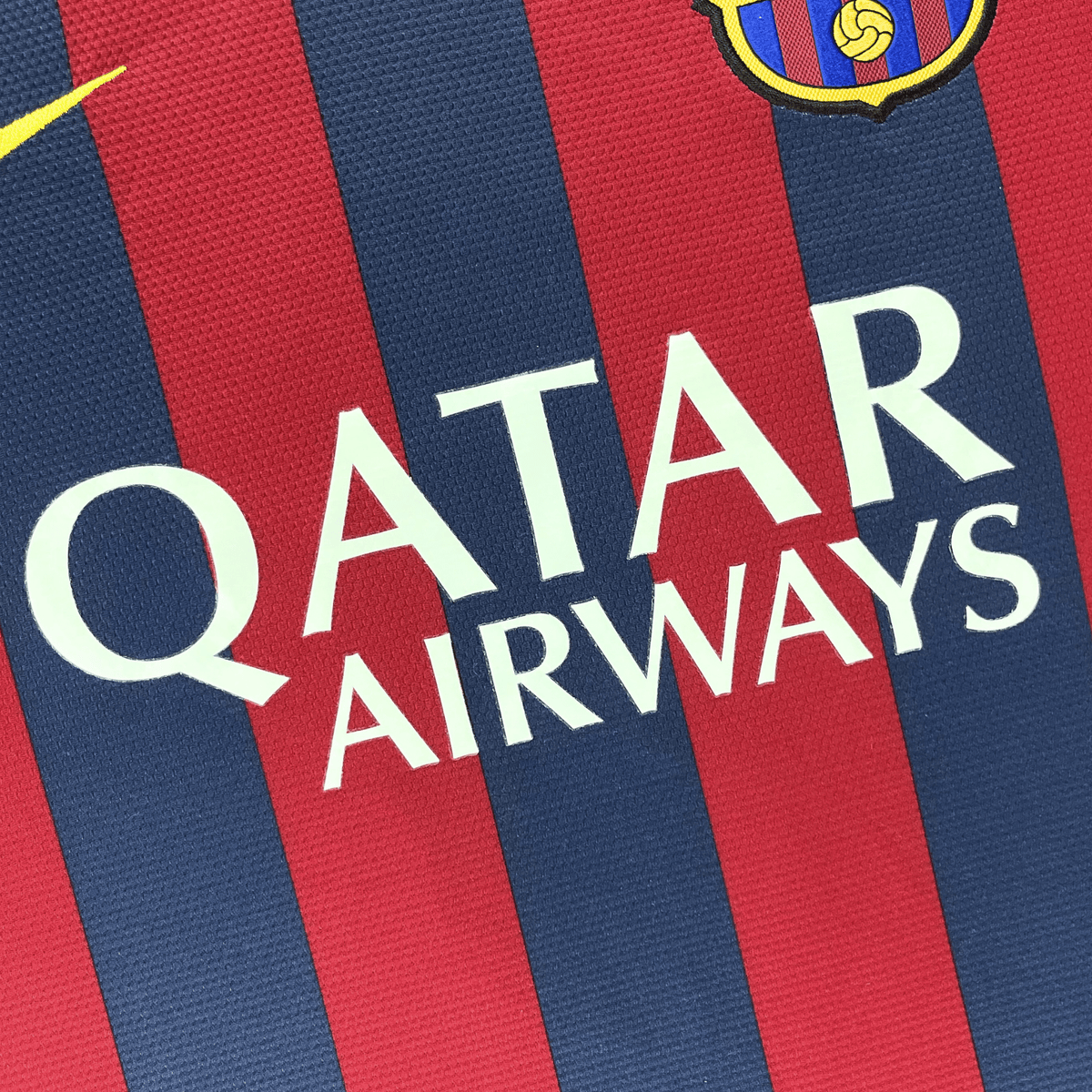 Original FC Barcelona 2013-2014 Home football shirt, size M, Xavi 6 | Nostalgic Football Shirts