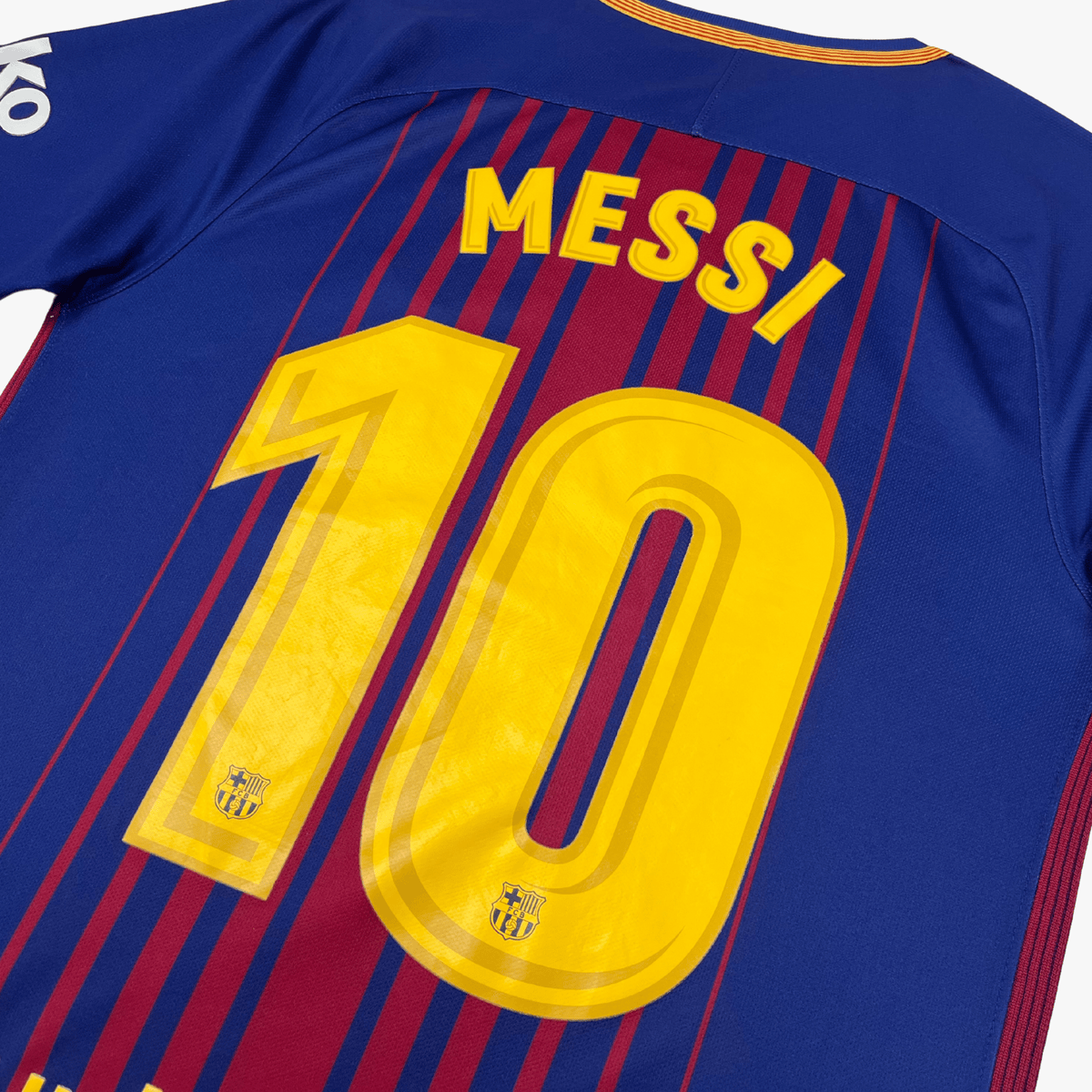 Retro FC Barcelona 2017-2018 Home football jersey by Nike, Messi 10, size S | Nostalgic Football Shirts