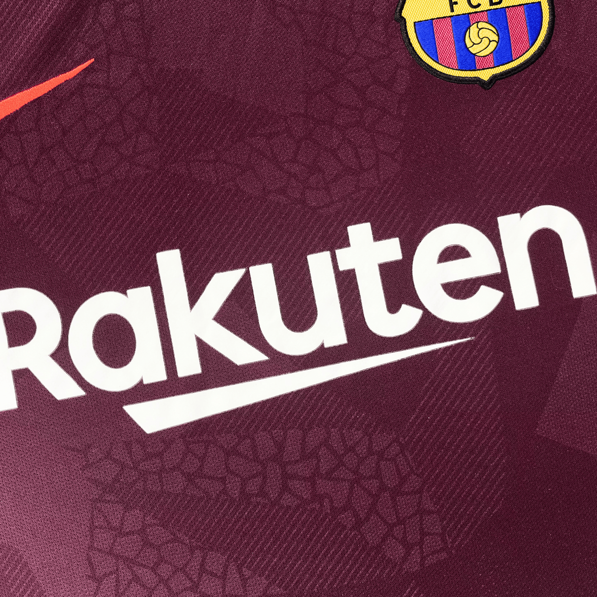 Retro FC Barcelona 2017-2018 Third football jersey by Nike, Messi 10, size M | Nostalgic Football Shirts
