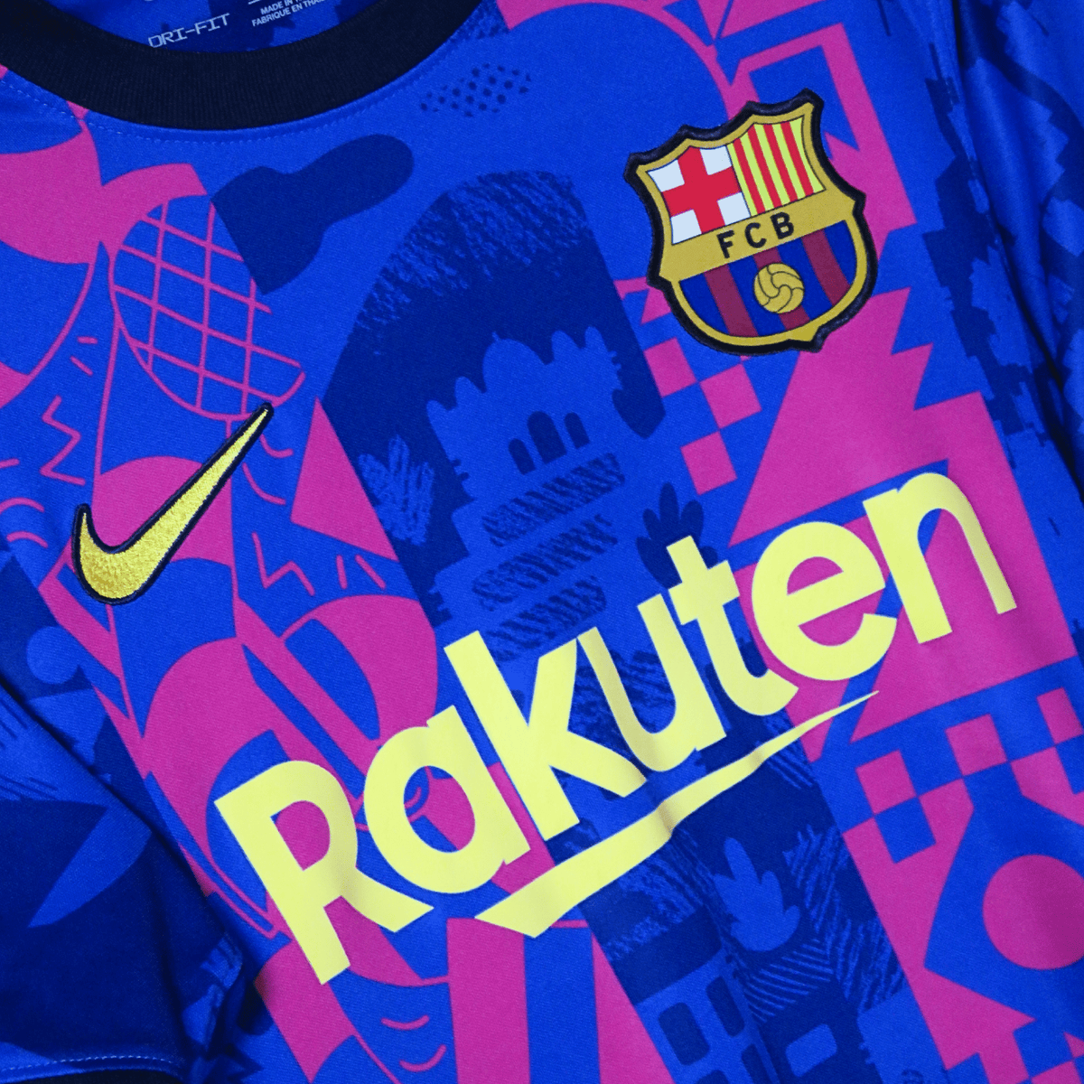 Original FC Barcelona 2021-2022 Third football shirt, size S, Gavi 30 | Nostalgic Football Shirts
