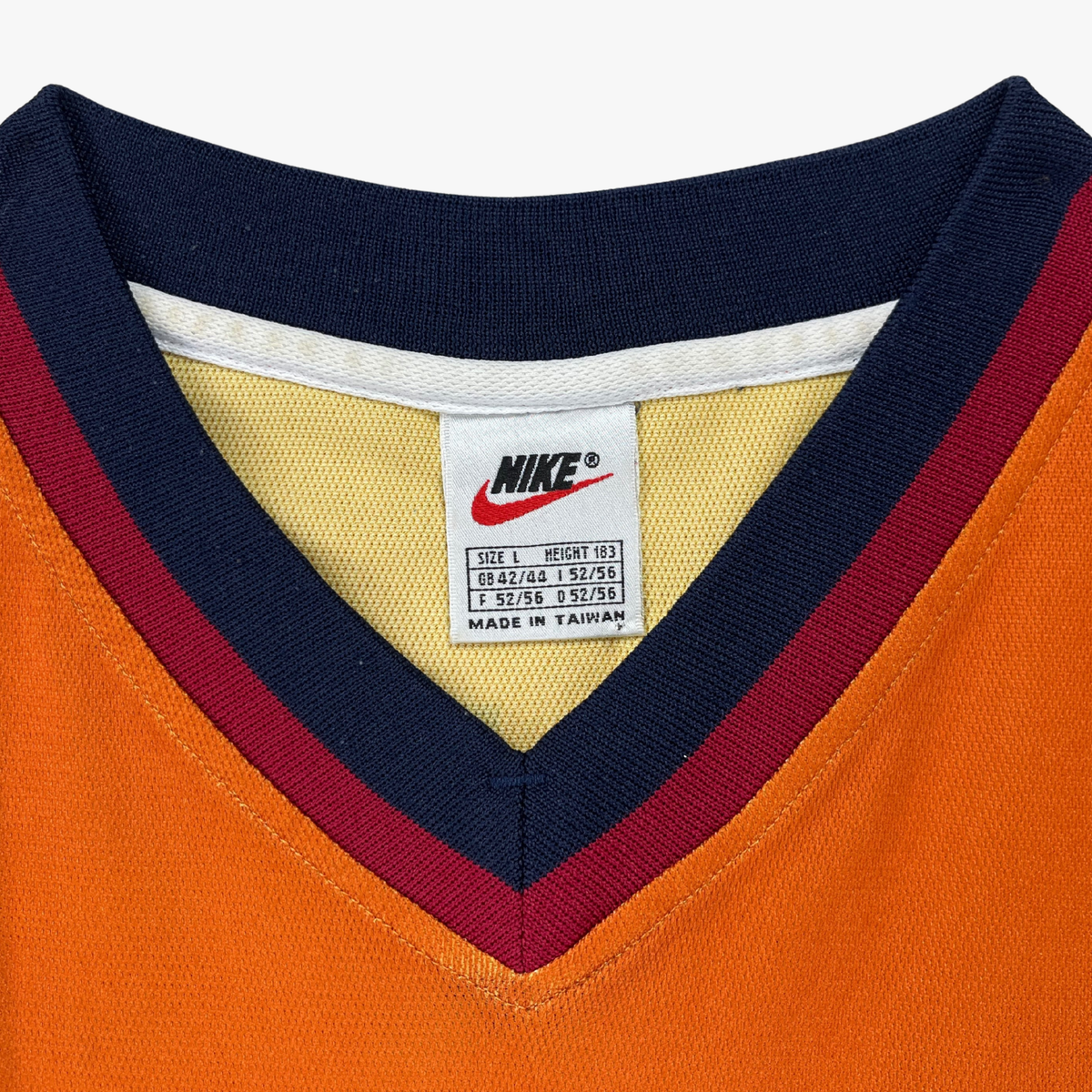 FC Barcelona 1998-99 Away Guardiola #4 Shirt L