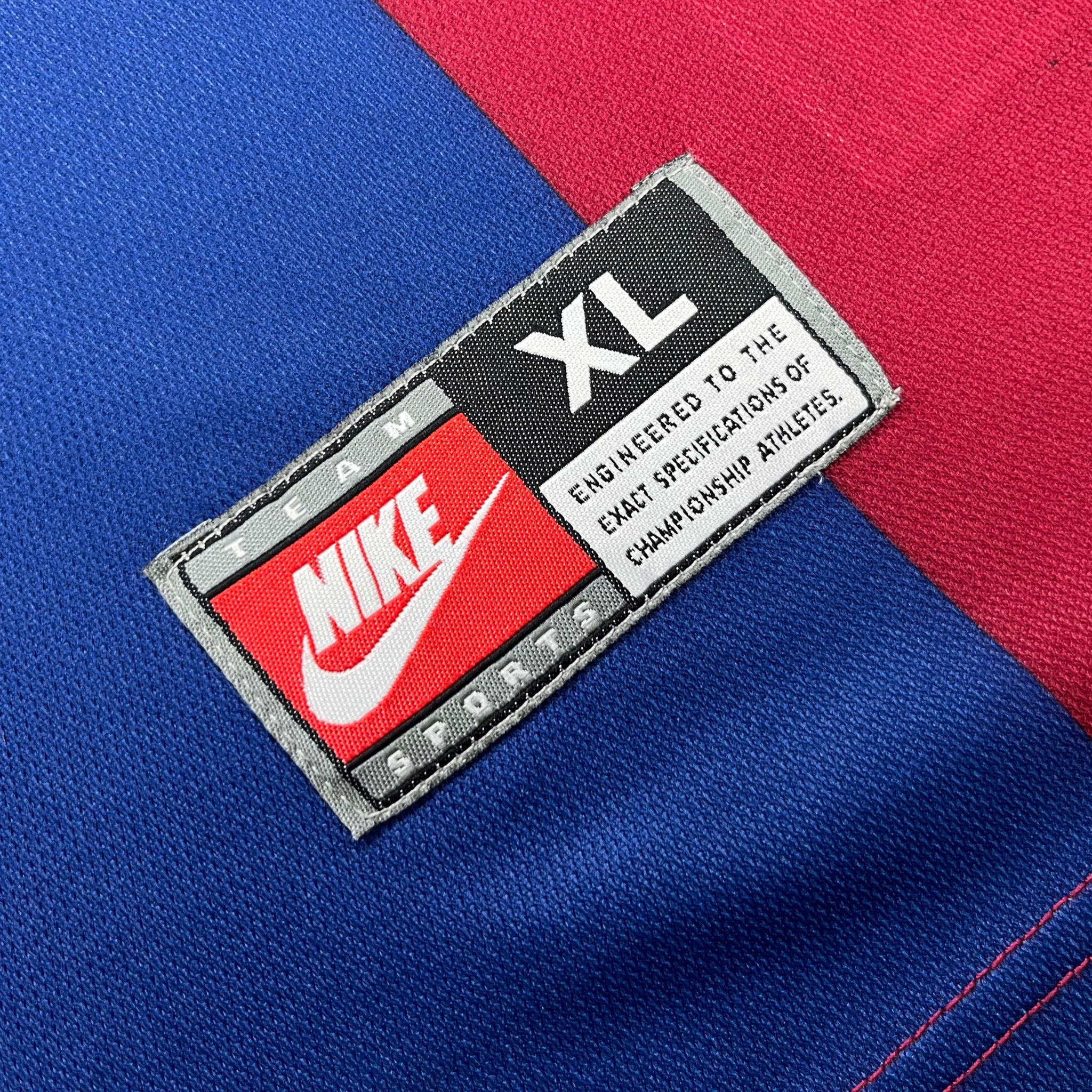 FC Barcelone 1998-99 Domicile Kluivert #19 Maillot XL