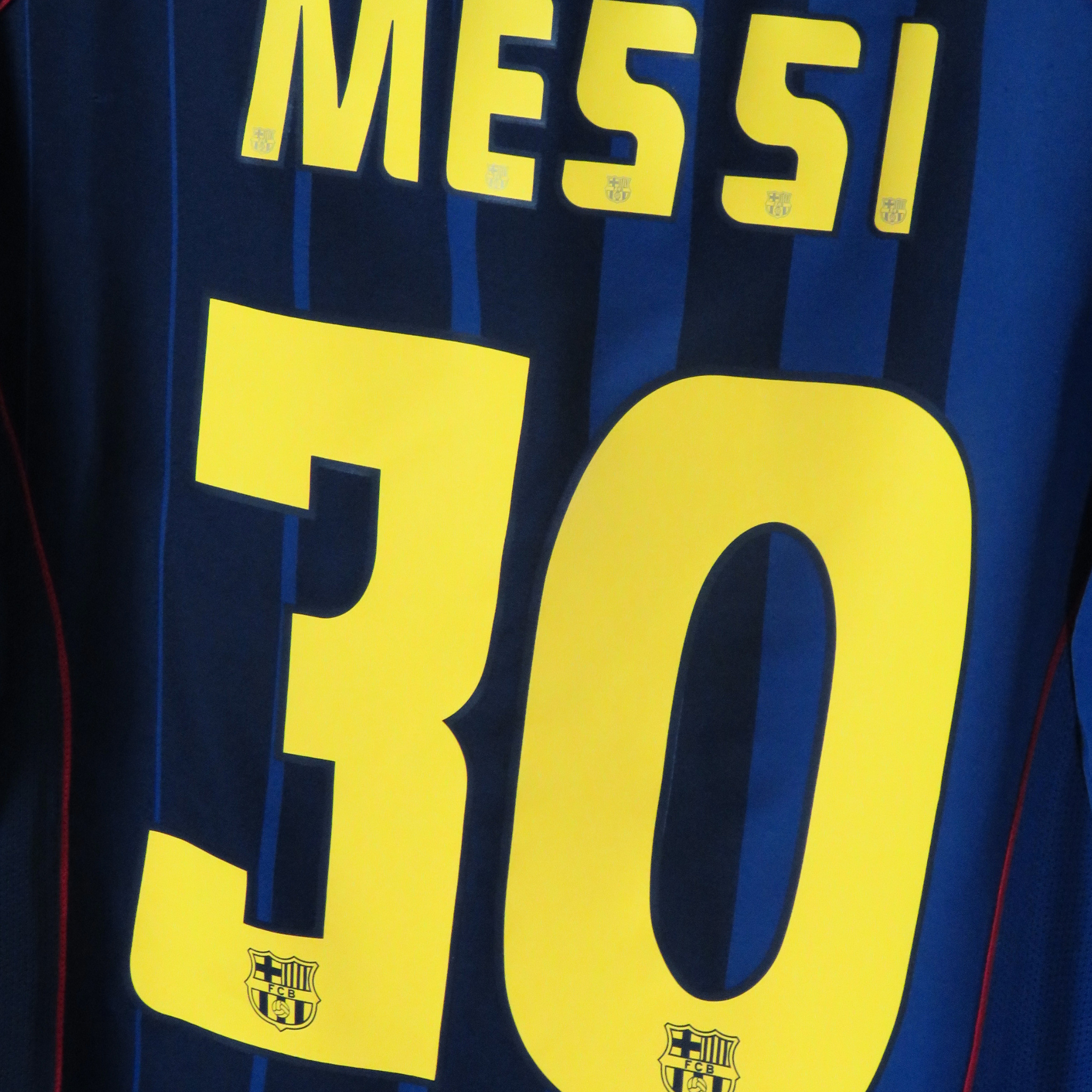 FC Barcelona 2004-05 Away Messi #30 Shirt L