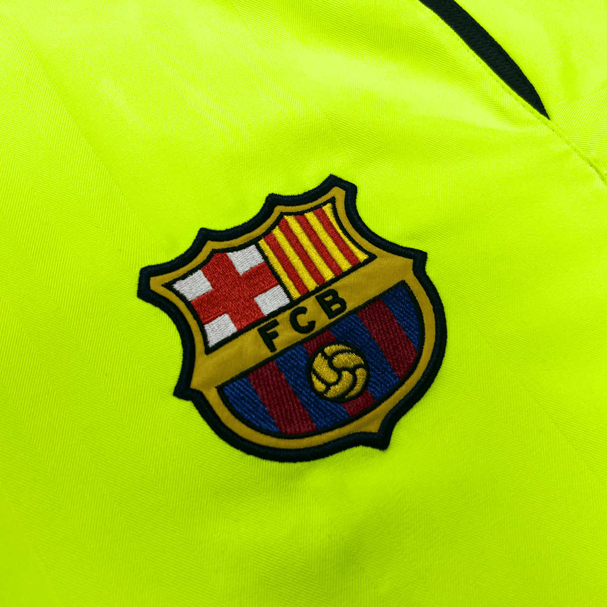 FC Barcelona 2005-06 Away Ronaldinho #10 Shirt M