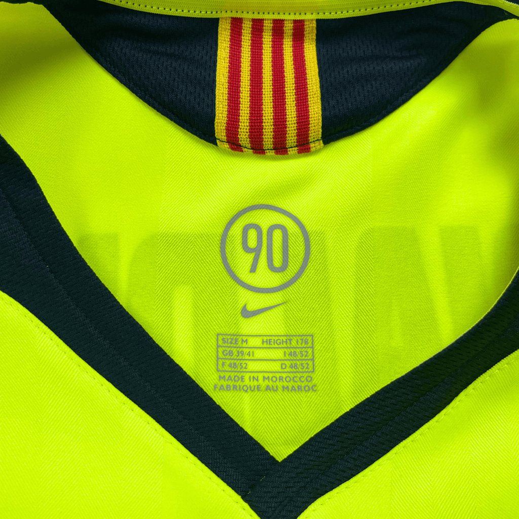 FC Barcelona 2005-06 Away Ronaldinho #10 Shirt M
