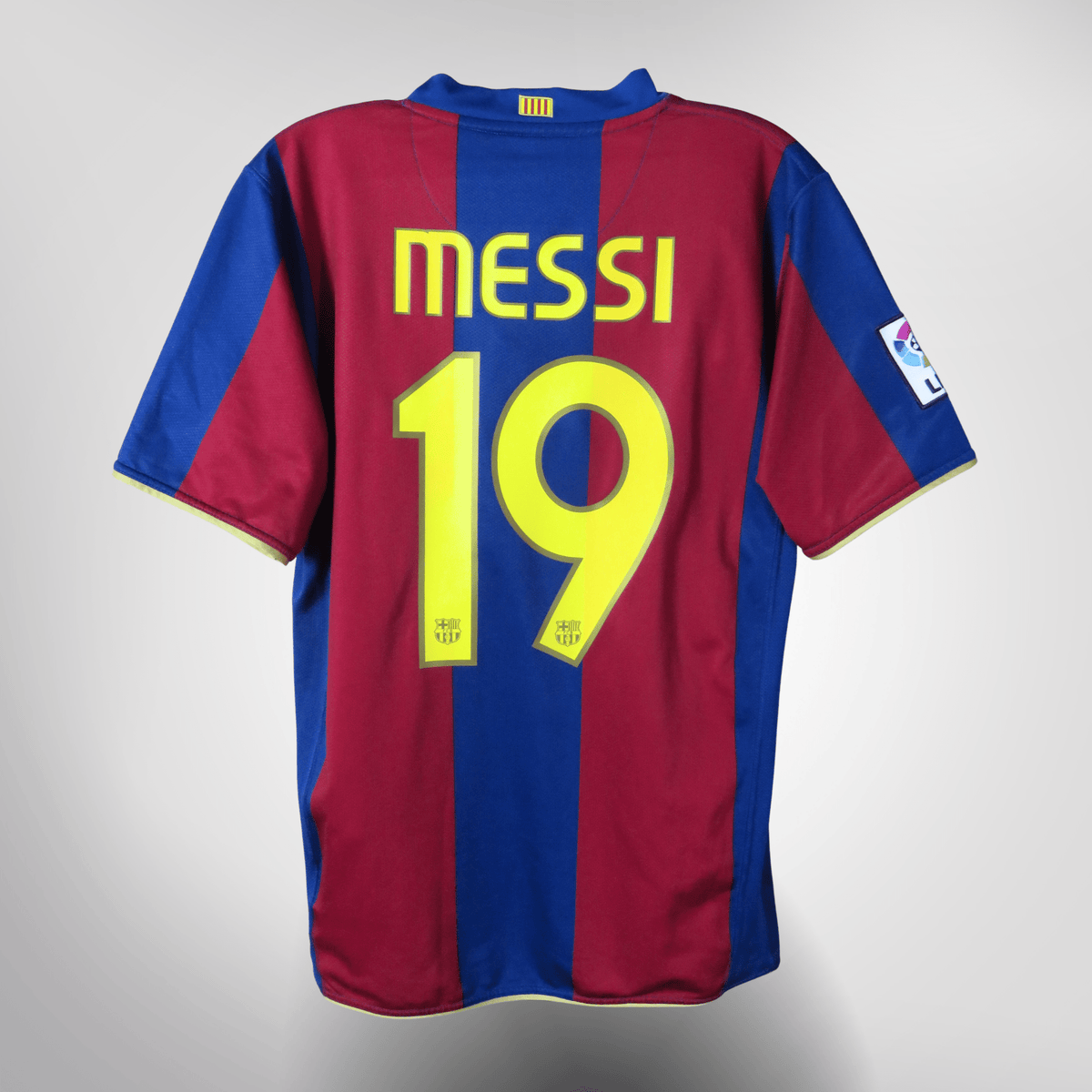 FC Barcelona 2007-08 Home Messi #19 Shirt M