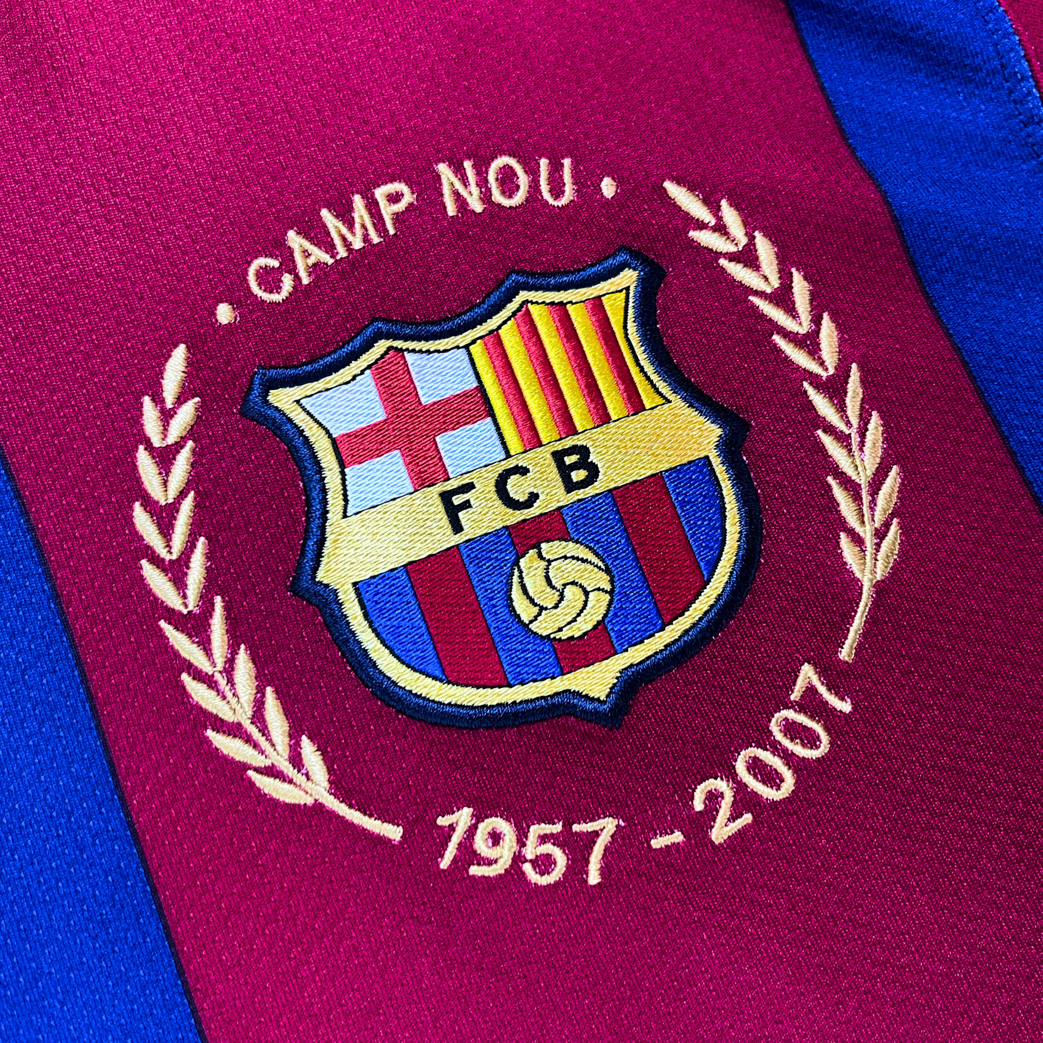 FC Barcelona 2007-08 Home Messi #19 Shirt L