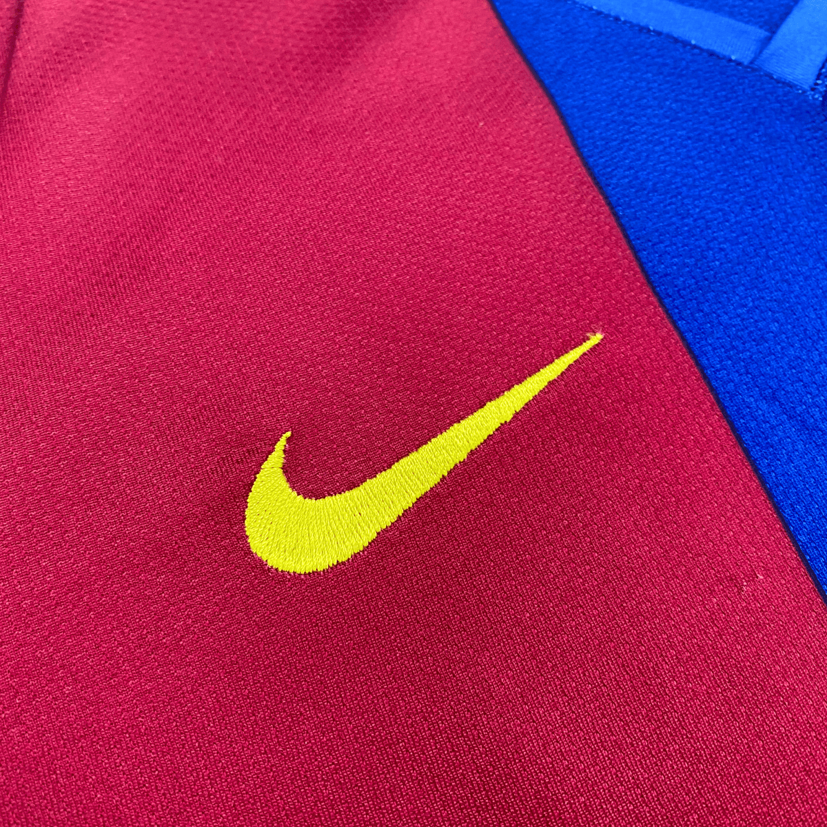 FC Barcelona 2007-08 Home Messi #19 Shirt S