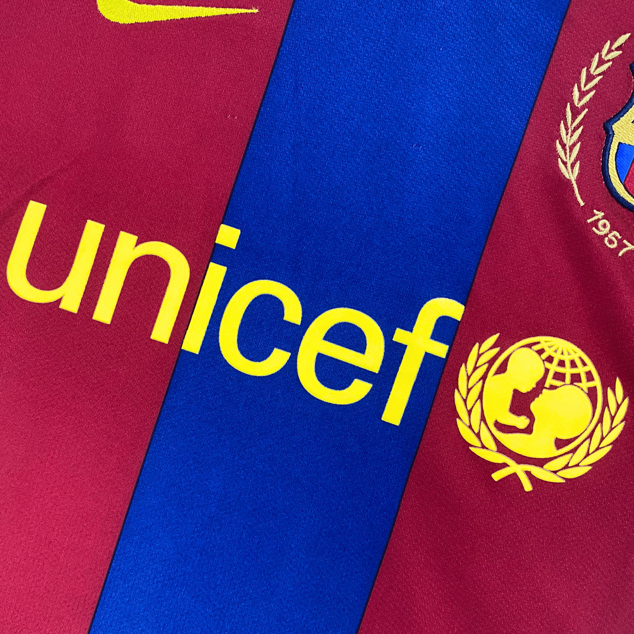 FC Barcelona 2007-08 Home Messi #19 Shirt S