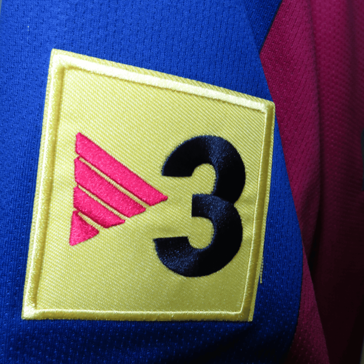 FC Barcelona 2007-08 Home Ronaldinho #10 Shirt S