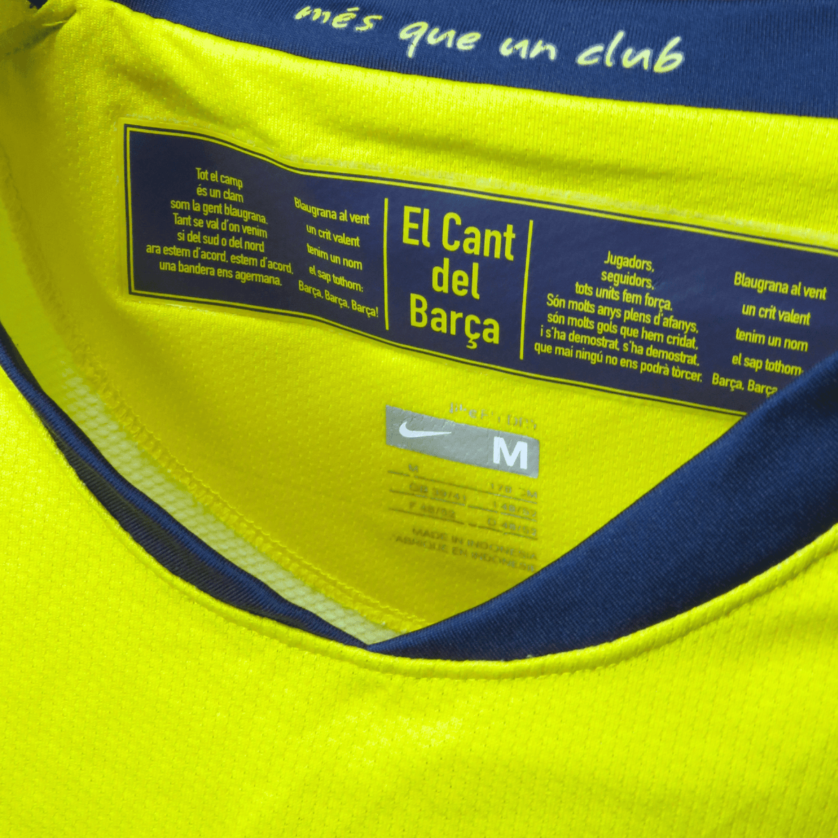 FC Barcelona 2008-10 Away Messi #10 Shirt M