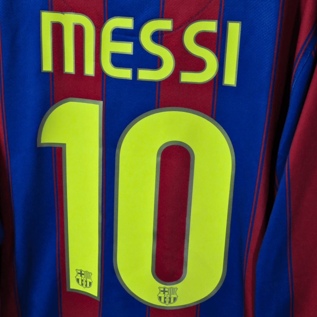 FC Barcelona 2009-10 Home Messi #10 Shirt M