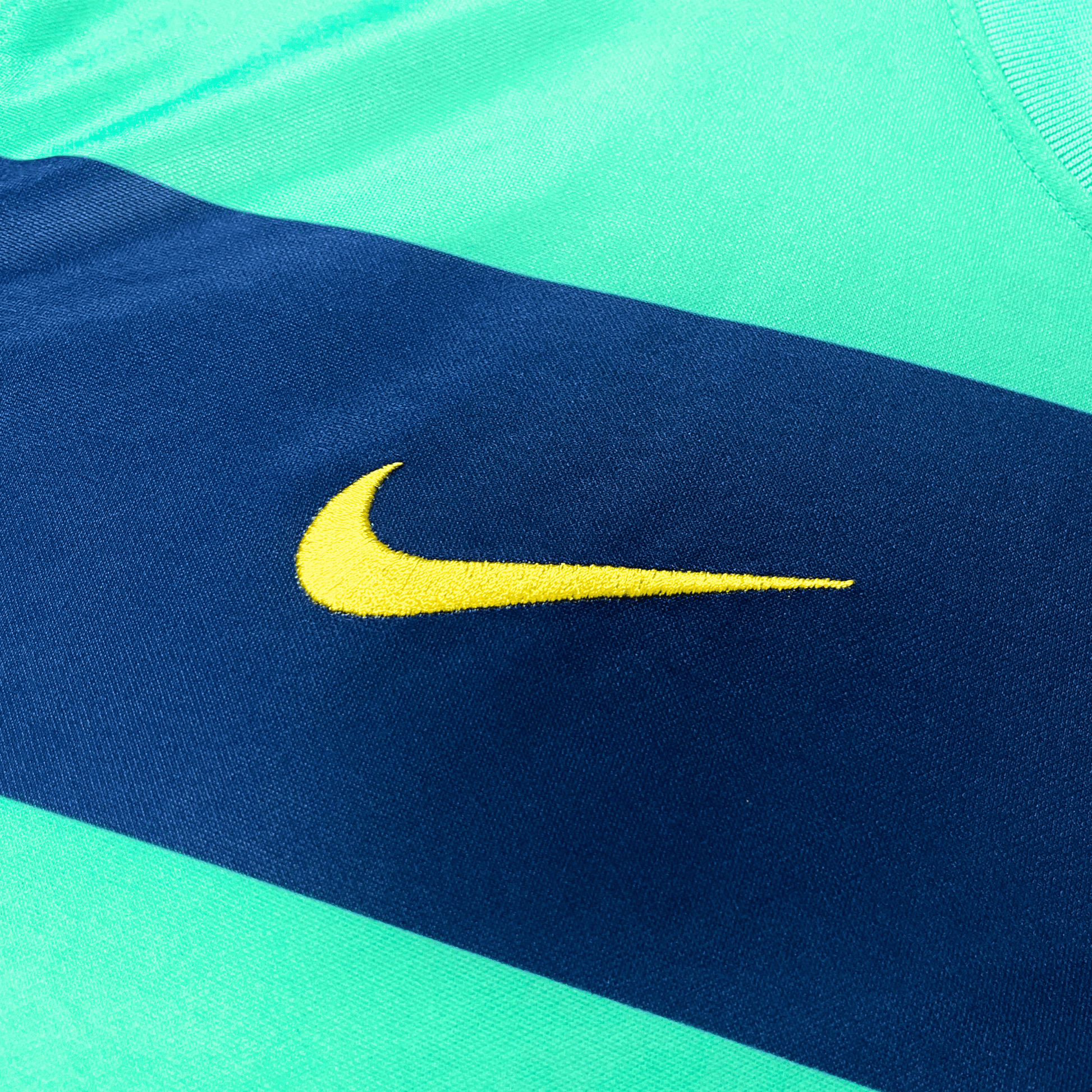 FC Barcelona 2010-11 Uitshirt XL