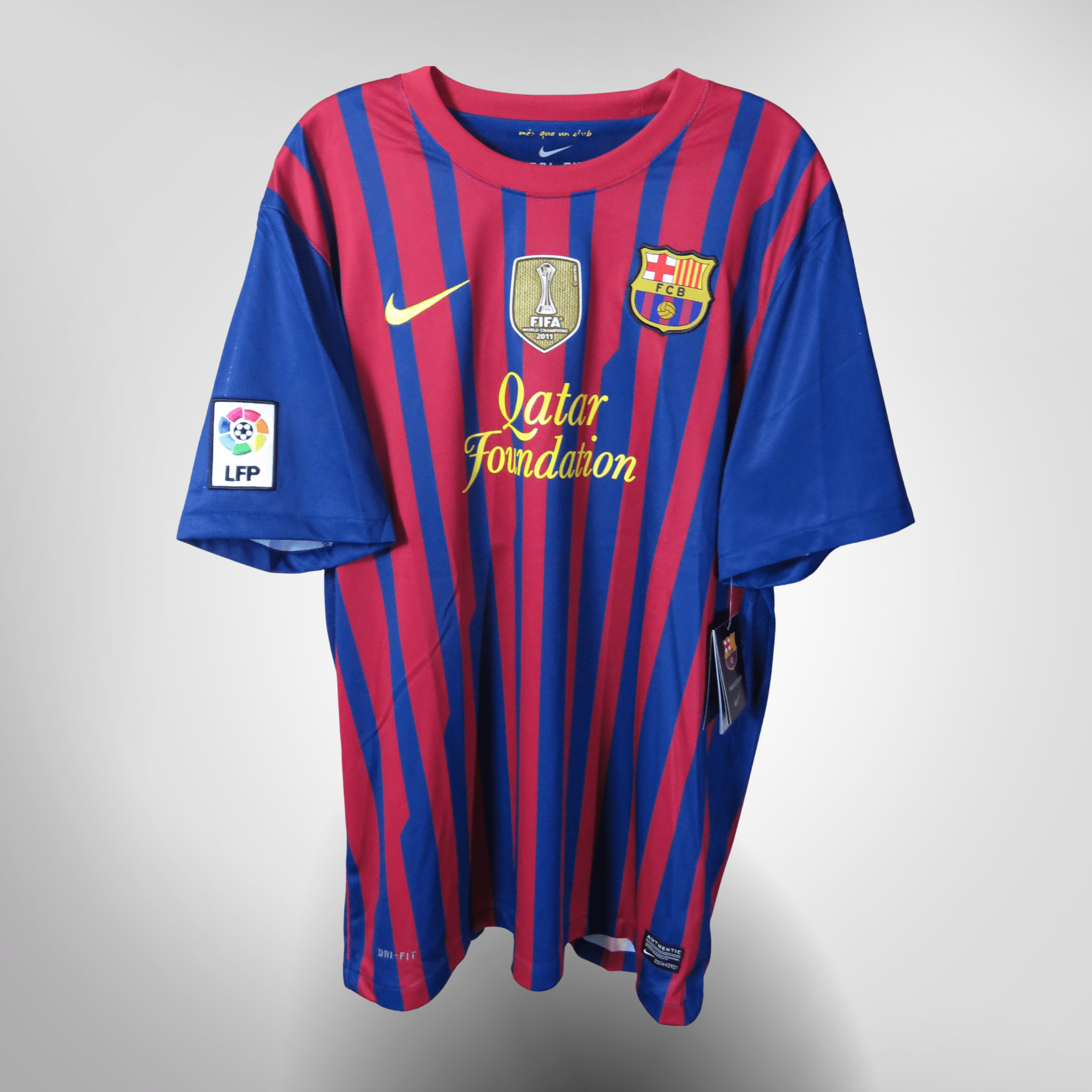 FC Barcelona 2011-12 Home Messi #10 BNIB Shirt XL