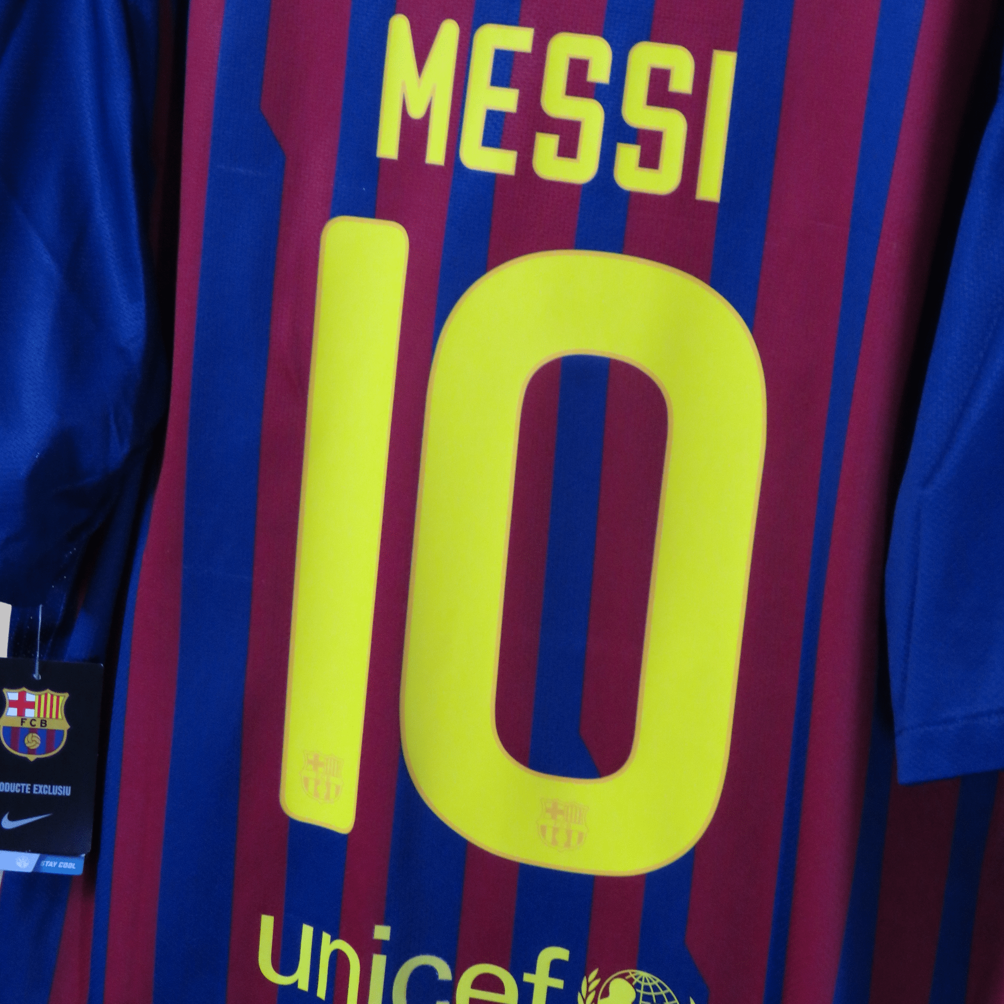 FC Barcelona 2011-12 Home Messi #10 BNIB Shirt XL