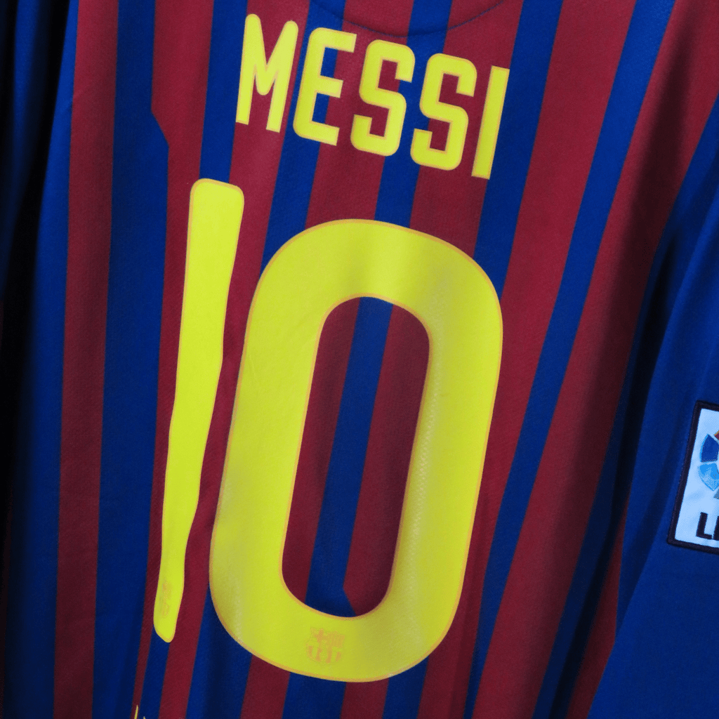 FC Barcelona 2011-12 Home Messi #10 Shirt XL