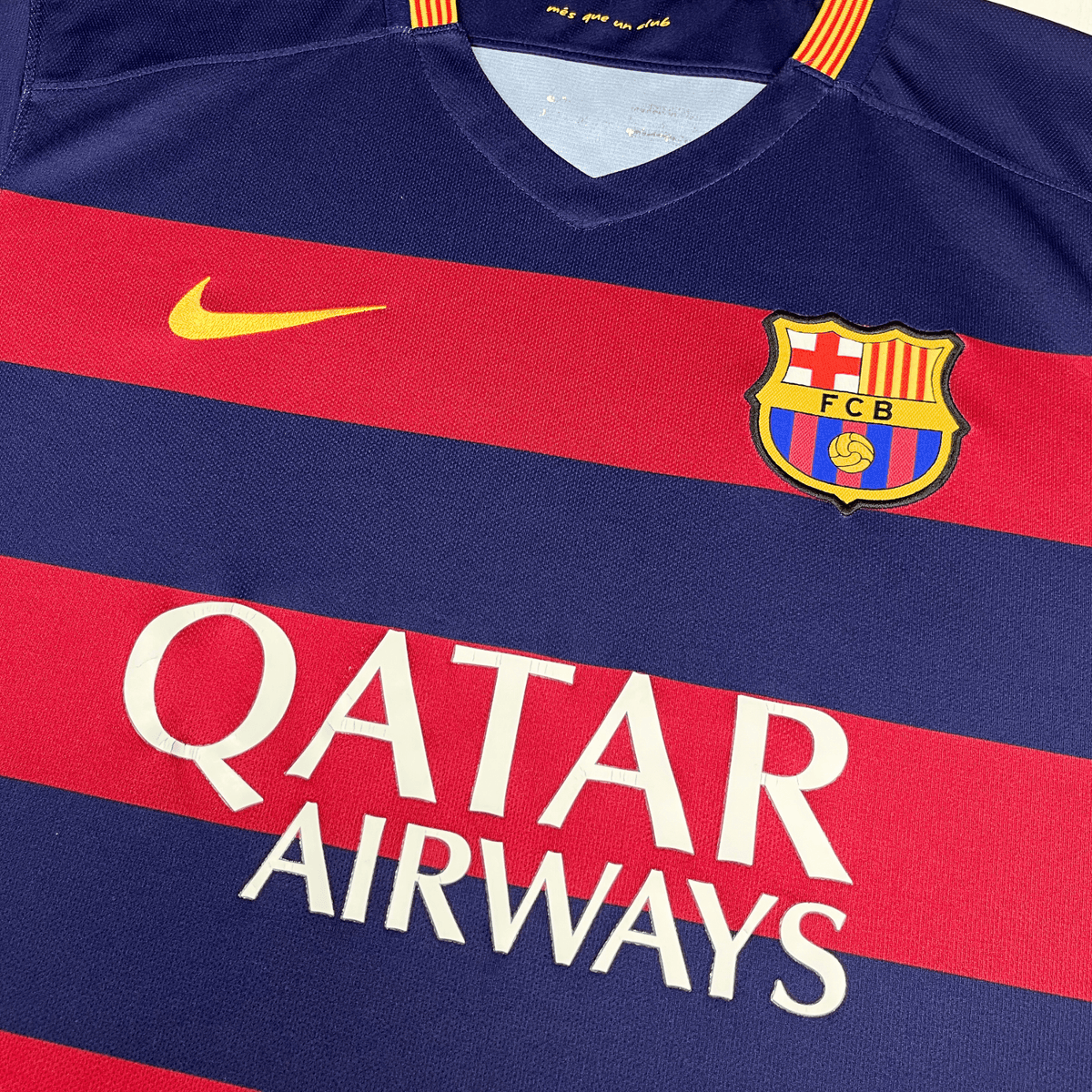 FC Barcelona 2015-16 Home Messi #10 Shirt L