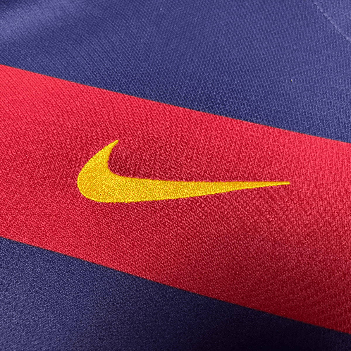 FC Barcelona 2015-16 Home Messi #10 Shirt L