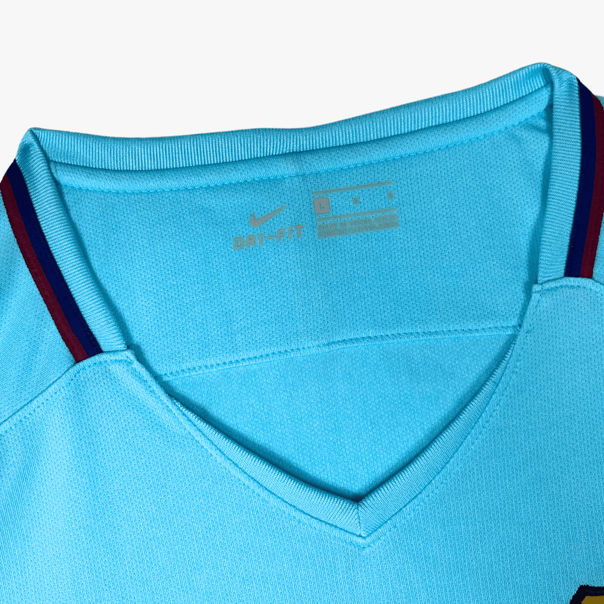 FC Barcelona 2017-18 Away Shirt L