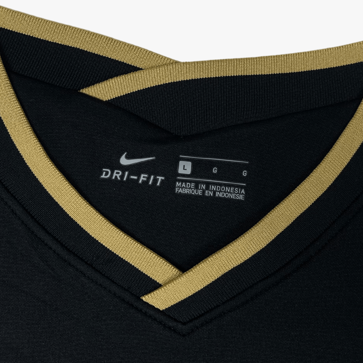 FC Barcelona 2020-21 Away BNWT Shirt L