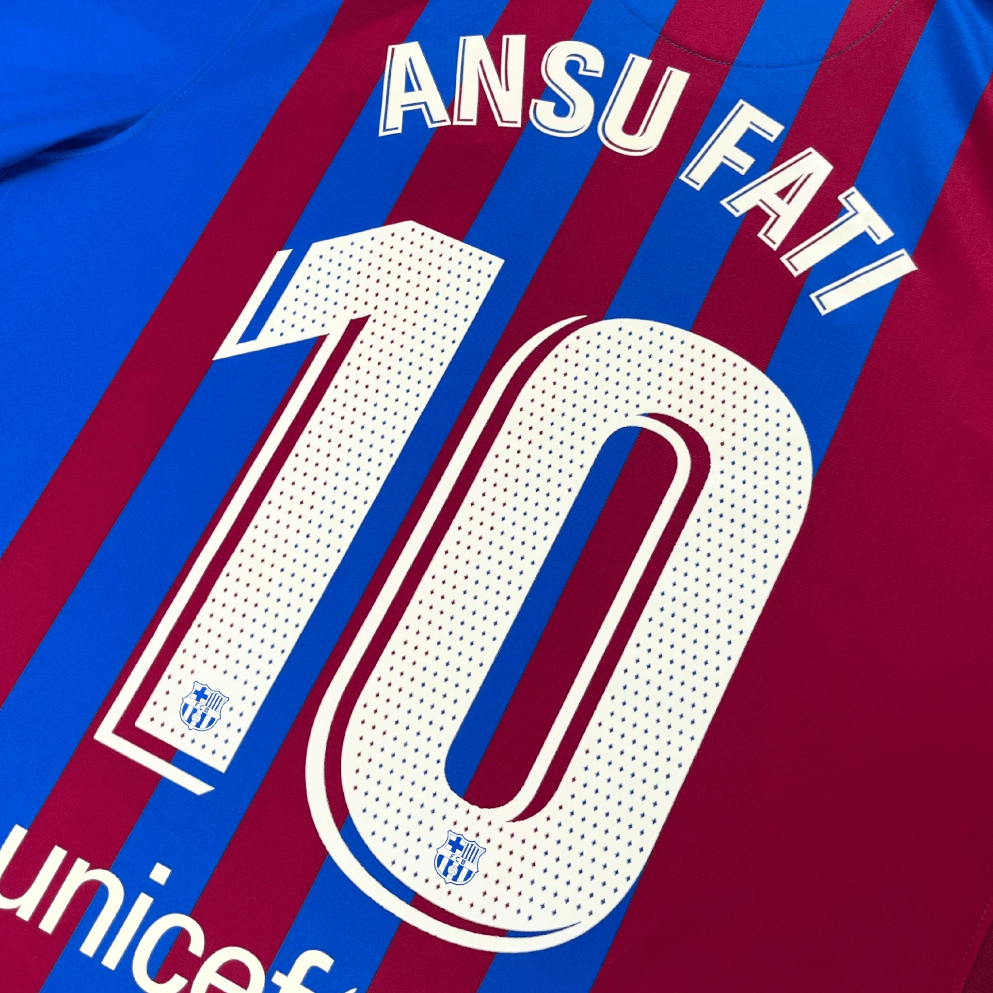 FC Barcelona 2021-22 Home Ansu Fati #10 Shirt L