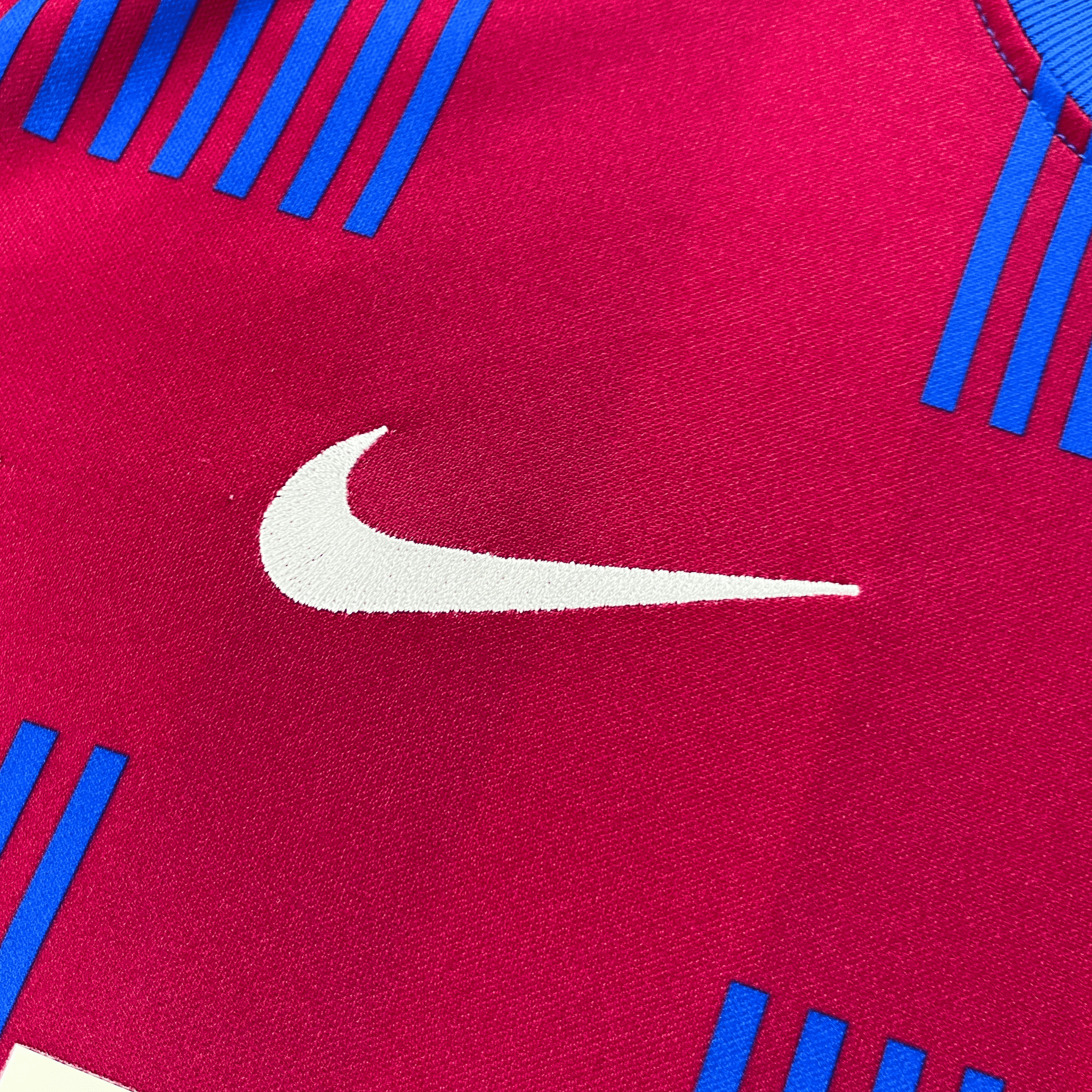 FC Barcelona 2021-22 Home Ansu Fati #10 Shirt L