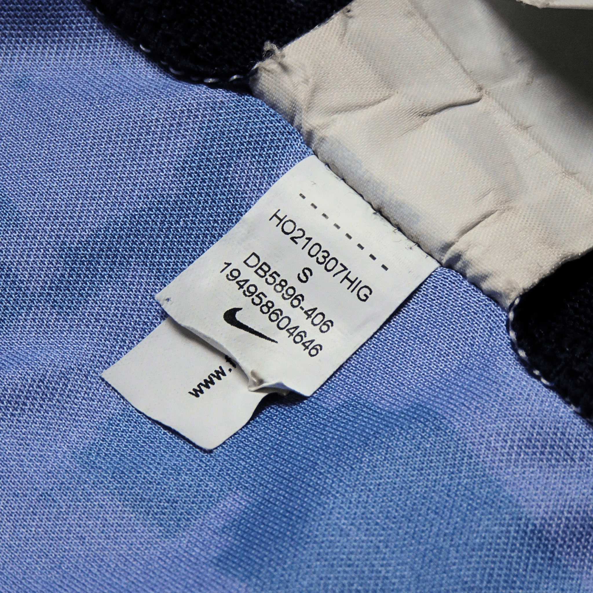 FC Barcelona 2021-22 Third Gavi #30 Shirt S