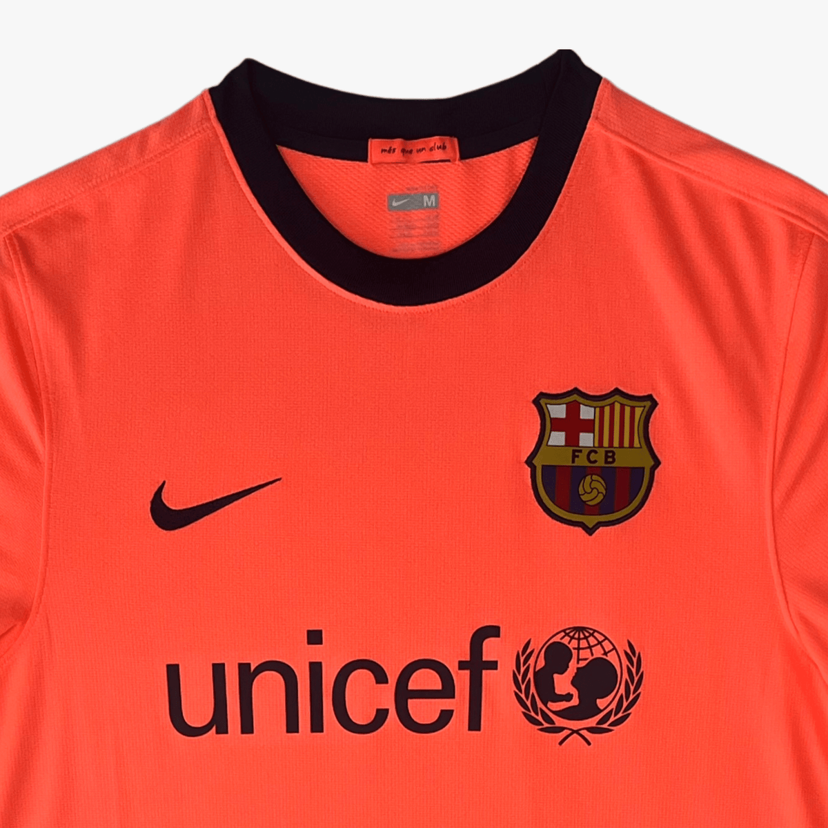 FC Barcelona 2009-10 Away Shirt M
