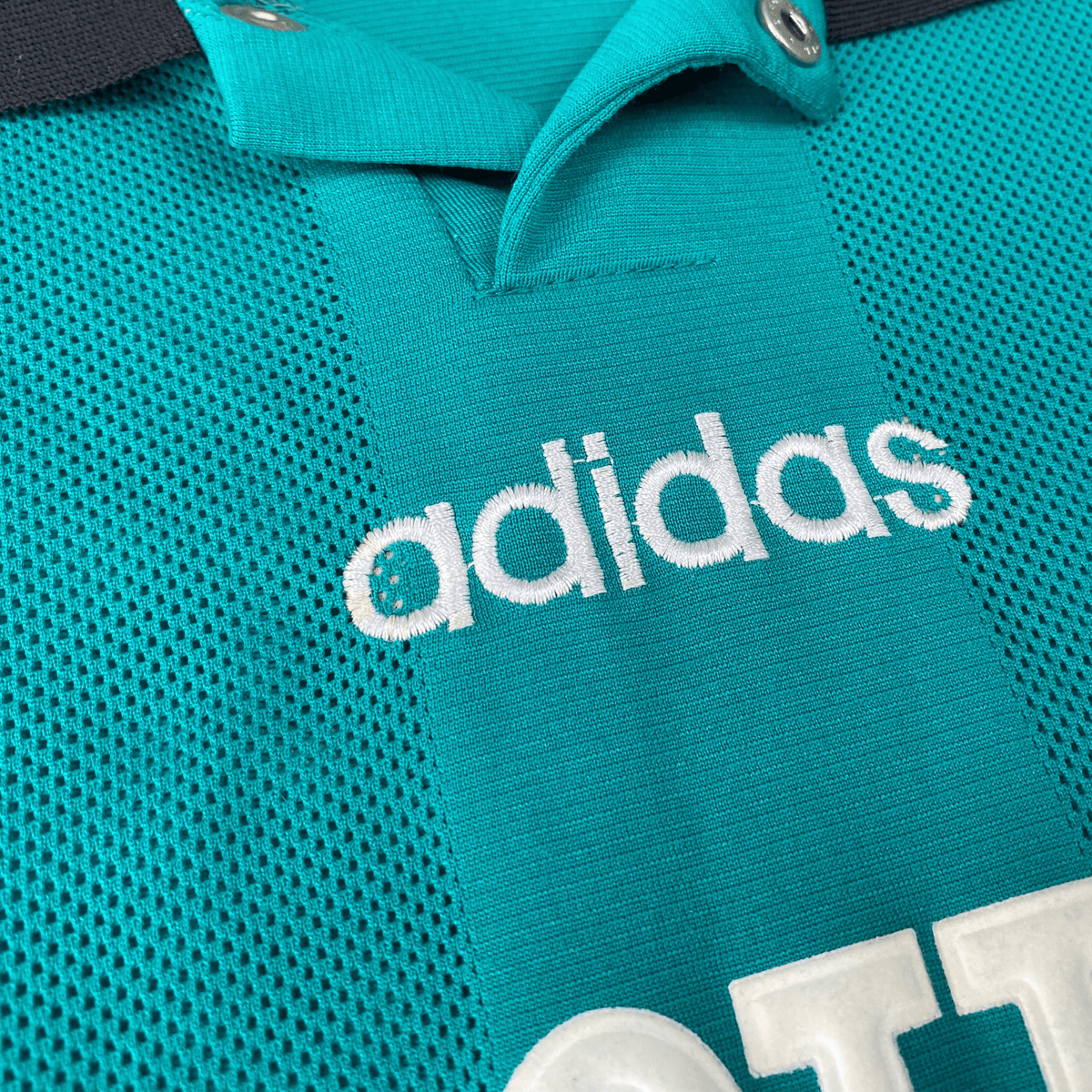 Authentic Adidas Feyenoord 1995-1996 Away shirt, size XXL | Nostalgic Football Shirts