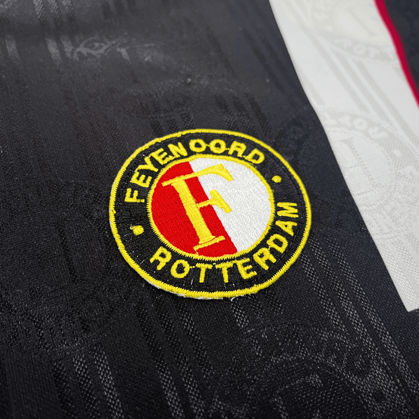 Feyenoord 1996-97 Away Shirt L