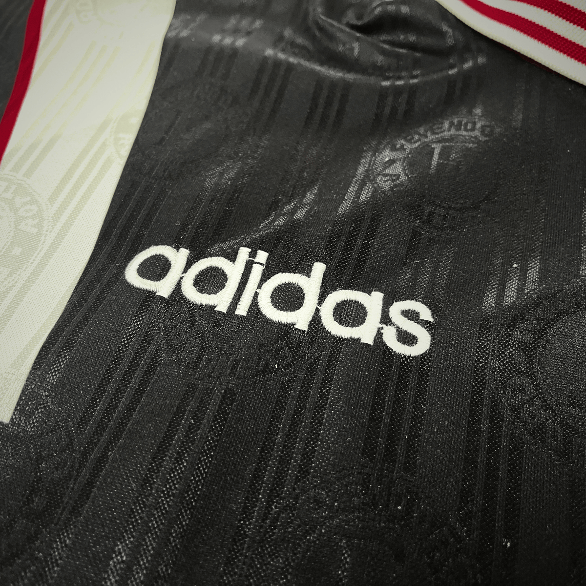 Feyenoord 1996-97 Away Shirt L