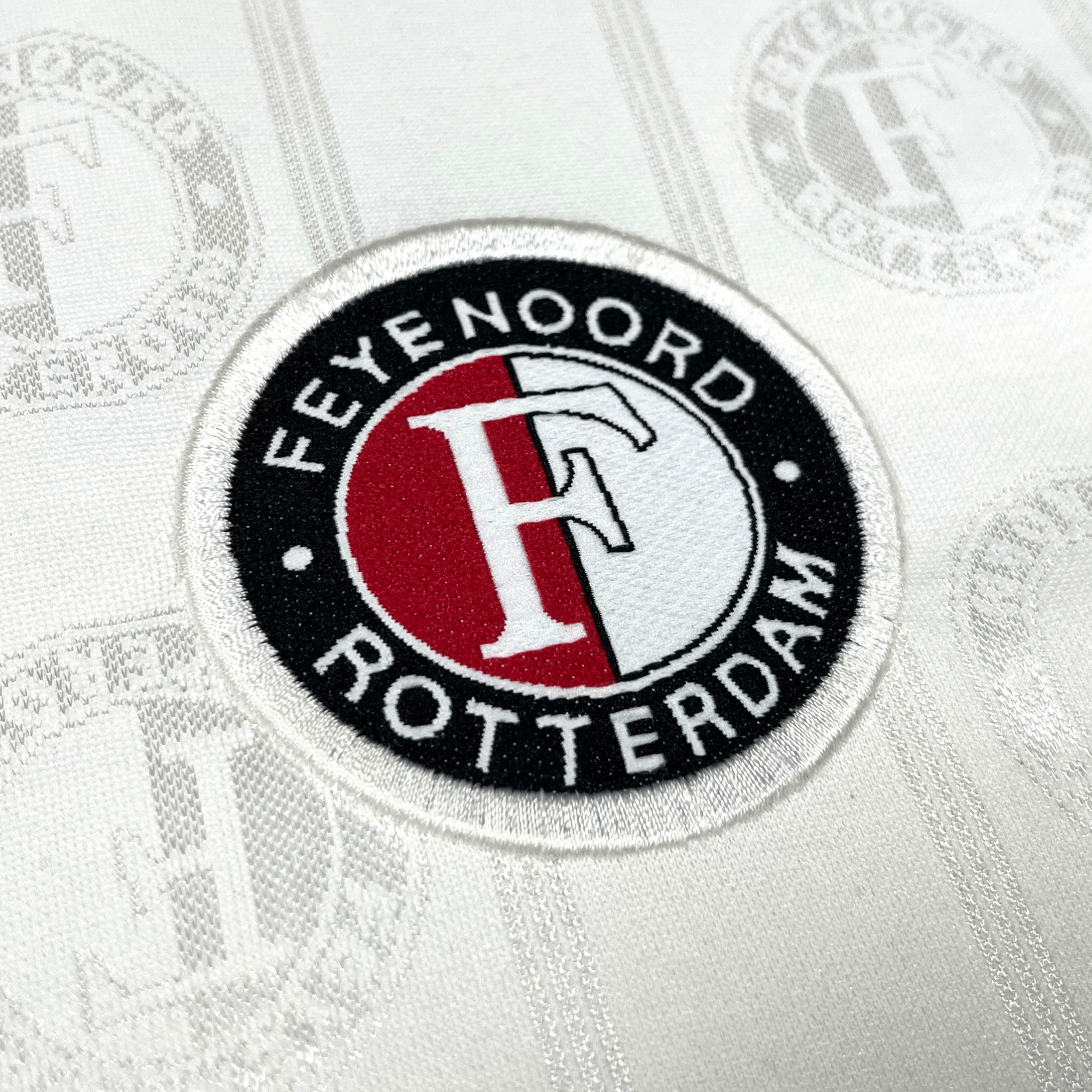 Feyenoord 1997-98 Home Shirt XL