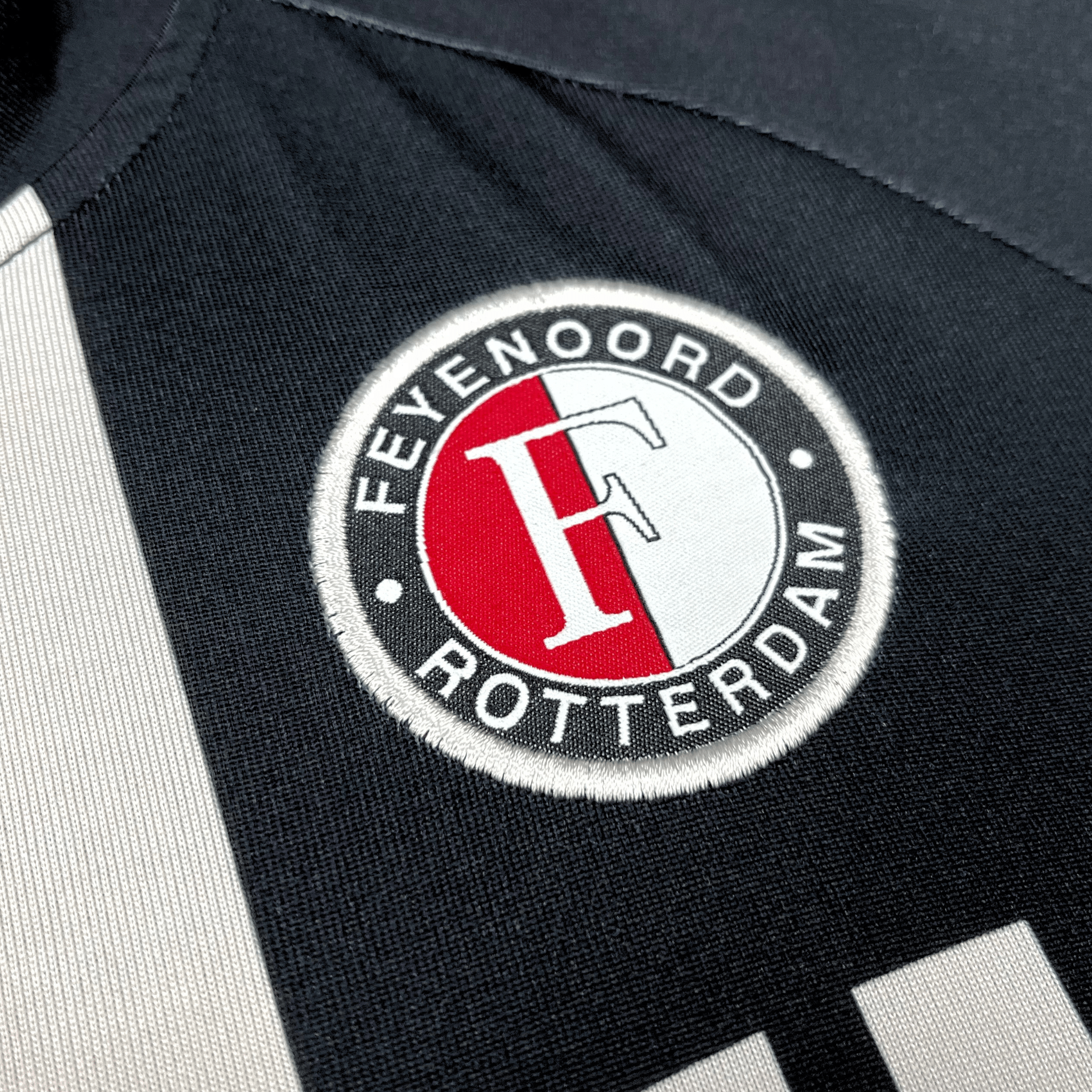 Feyenoord 2007-08 Away Shirt M