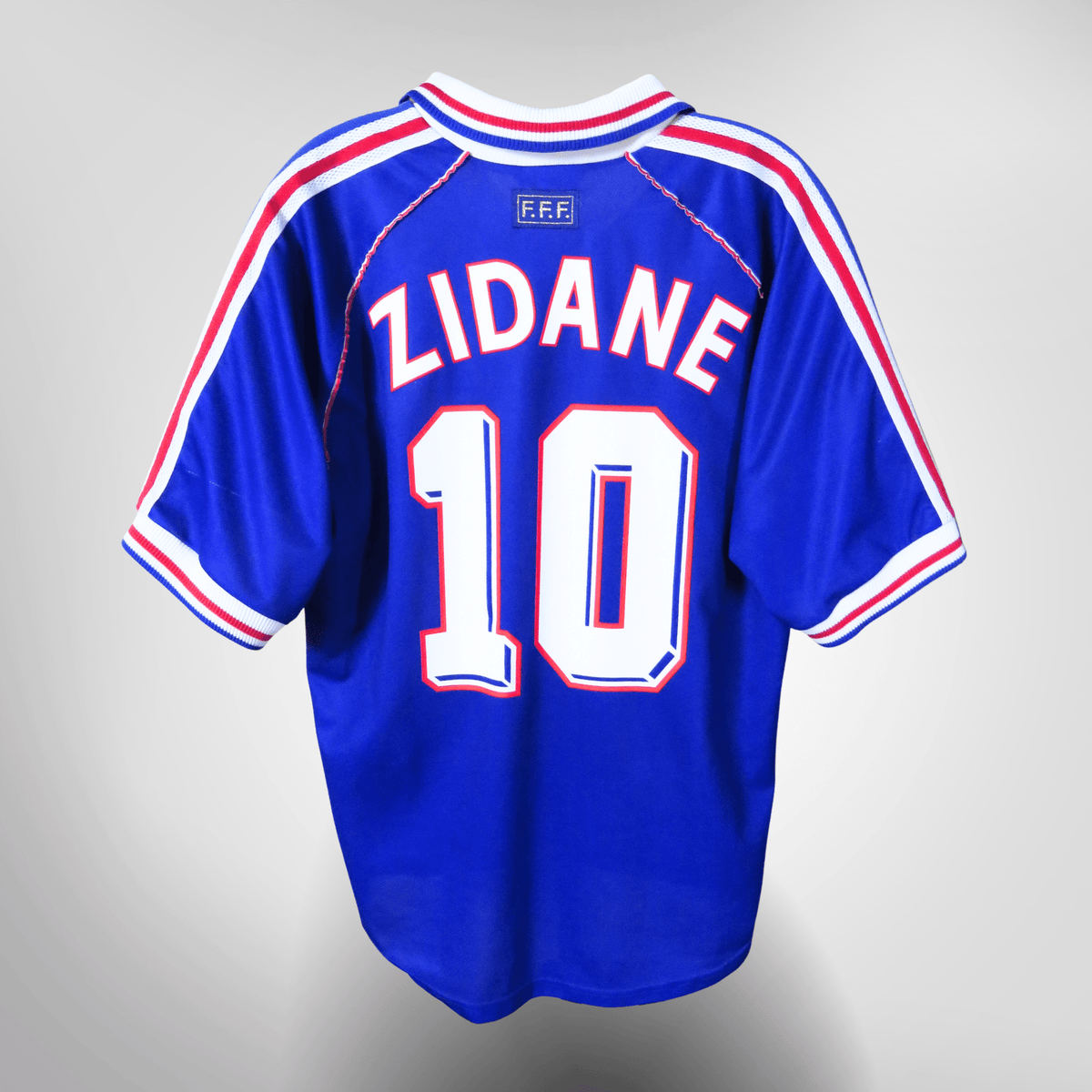 Vintage France 1998-2000 Home football shirt with Zidane 10 print, size L | Nostalgic Football Shirts
