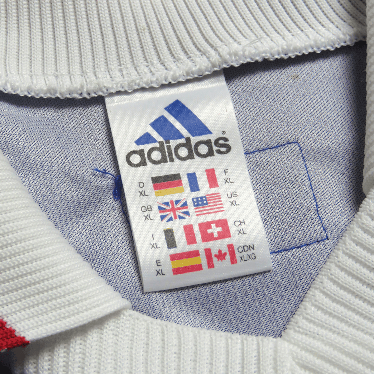 Vintage France 1998-2000 Home football shirt with Zidane 10 print, size XL | Nostalgic Football Shirts