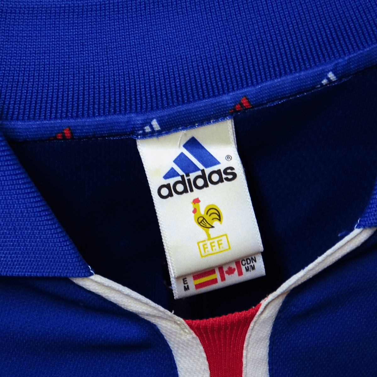 Vintage France 2000-2002 Home football shirt with Zidane 10 print, size M | Nostalgic Football Shirts