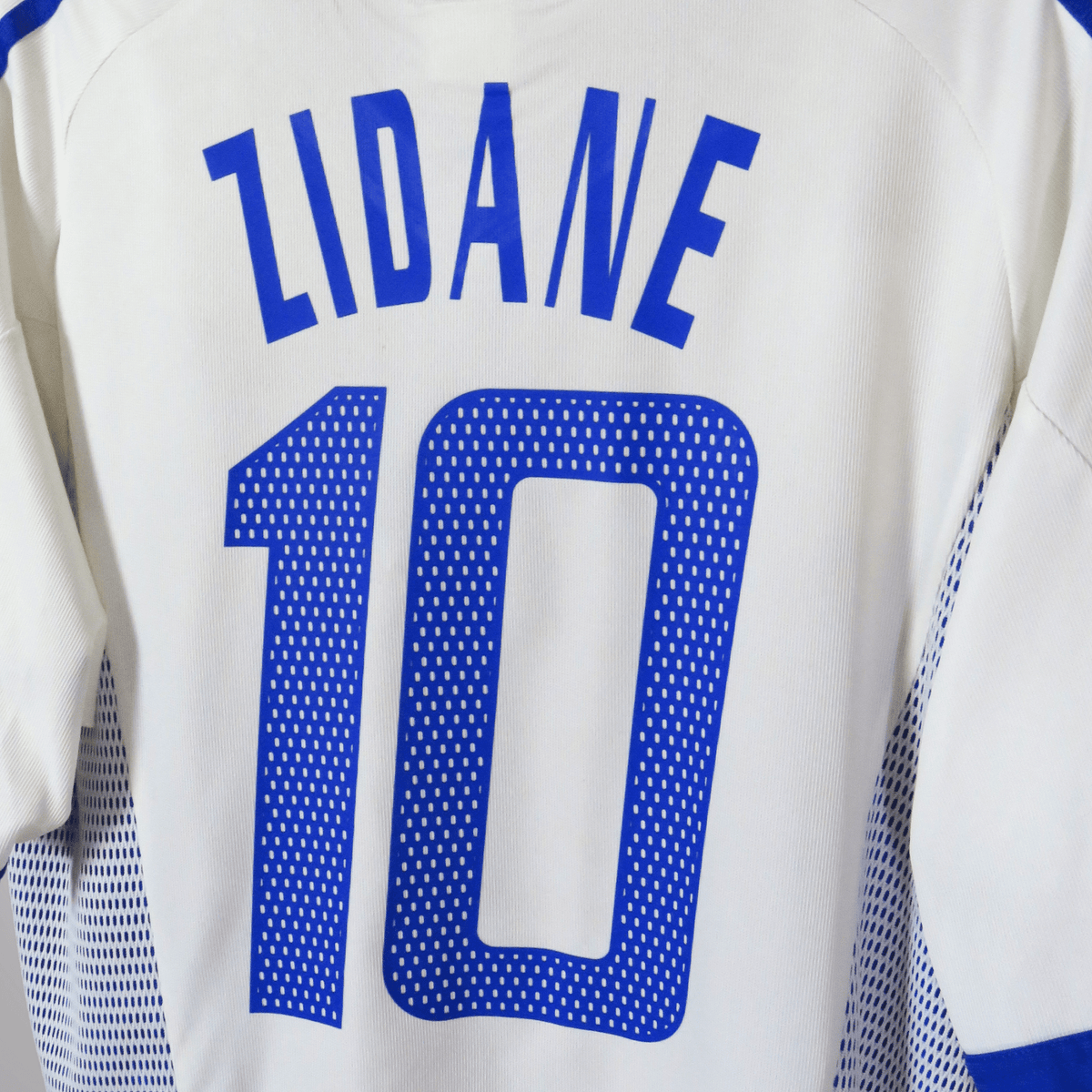 Retro France 2002-2004 Away football jersey by Adidas, Zidane 10, size M | Nostalgic Football Shirts