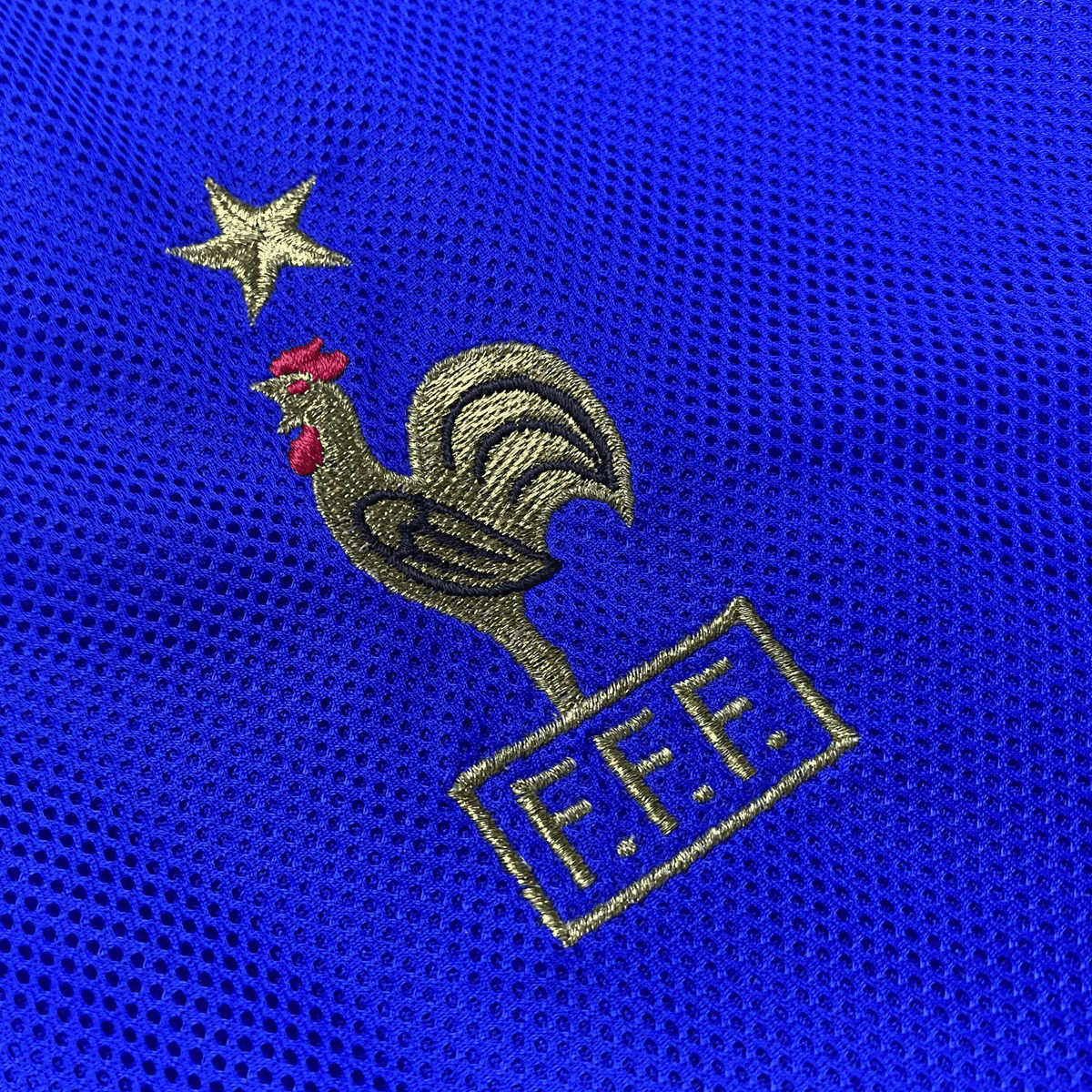 Original France 2002-2004 Home football shirt, size L | Nostalgic Football Shirts