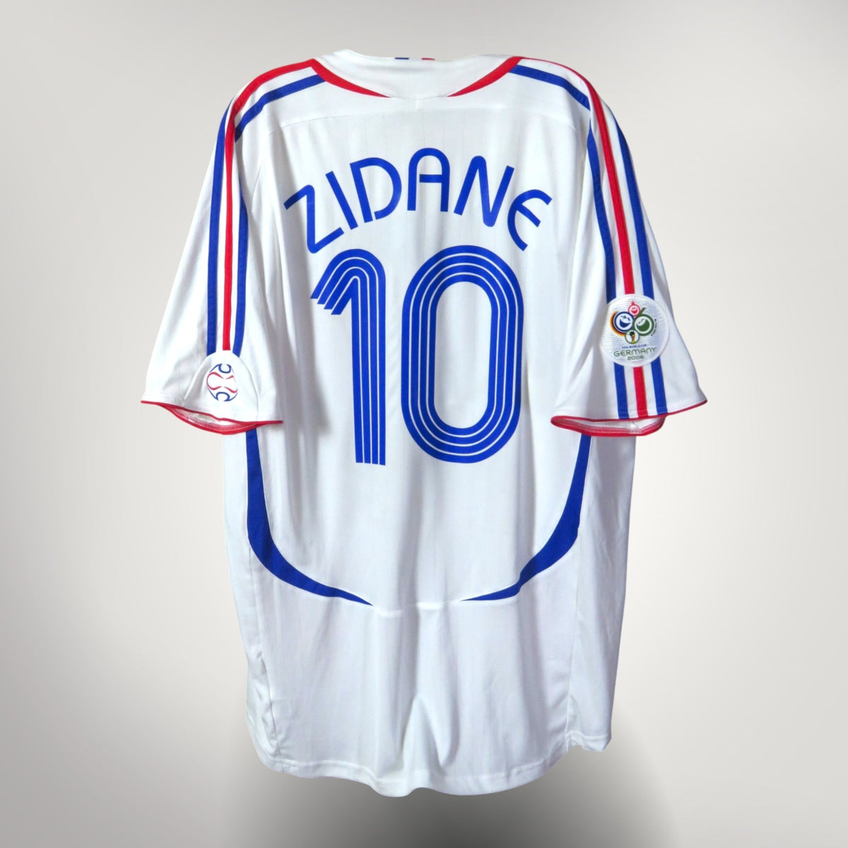 Vintage France 2006-2007 Away football shirt with Zidane 10 print, size XL | Nostalgic Football Shirts