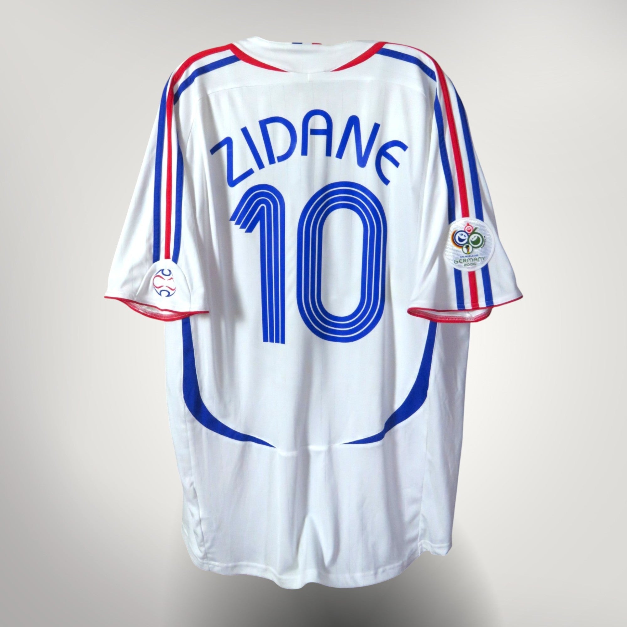 Vintage France 2006-2007 Away football shirt with Zidane 10 print, size XL | Nostalgic Football Shirts