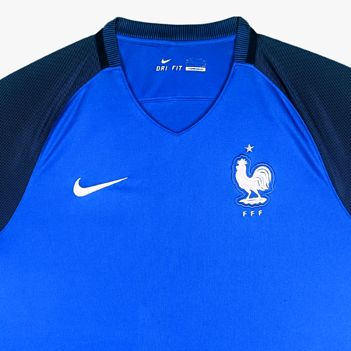 Authentic Nike France 2016-2017 Home shirt, size L | Nostalgic Football Shirts