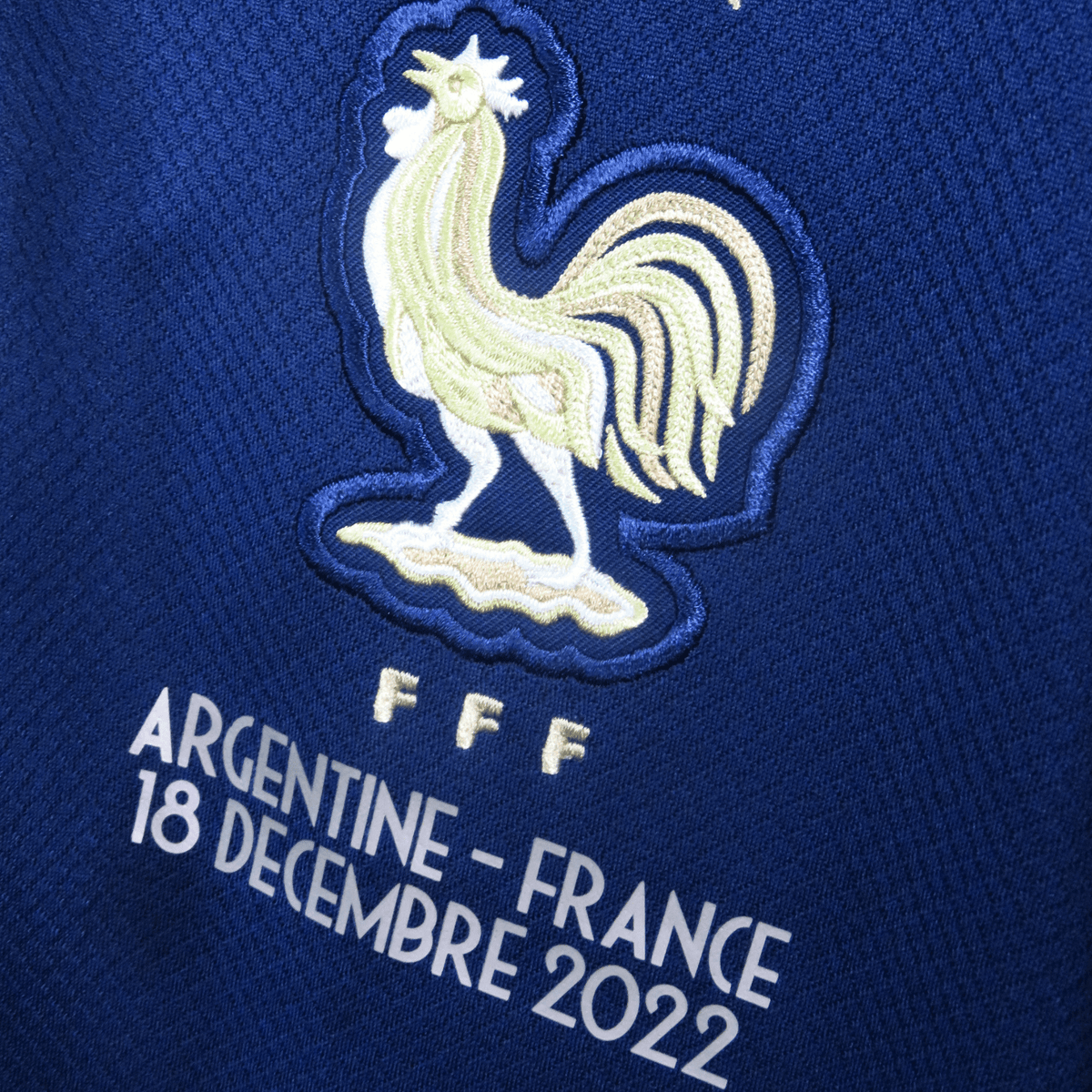 Vintage France 2022-2023 Home football shirt with Giroud 9 print, size L | Nostalgic Football Shirts