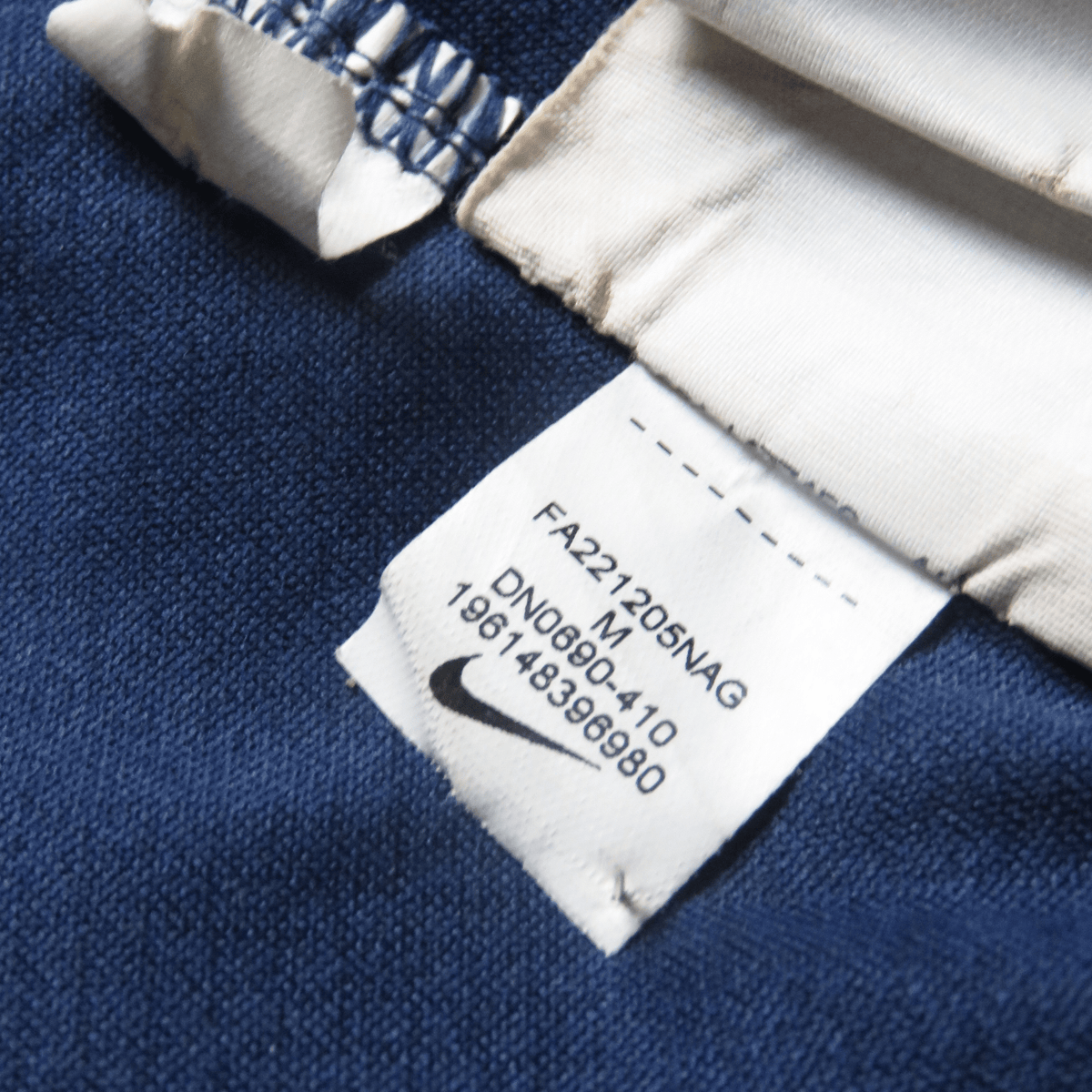 Authentic Nike France 2022-2023 Home shirt, Mbappé 10 on the back, size M | Nostalgic Football Shirts