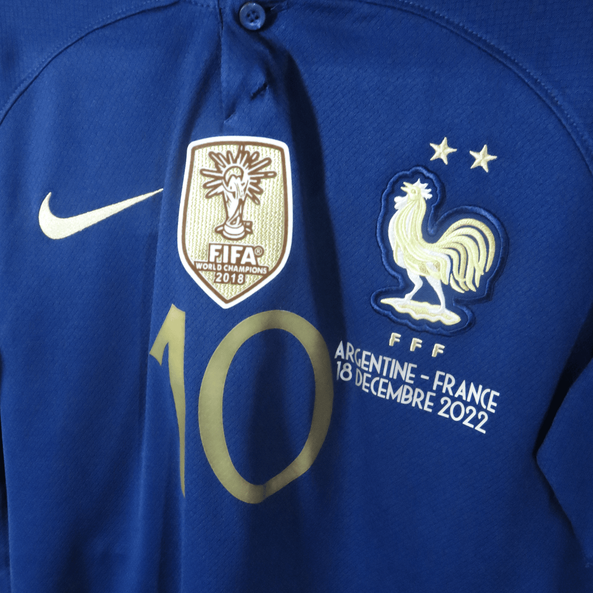 Original France 2022-2023 Home football shirt, size M, Mbappé 10 | Nostalgic Football Shirts